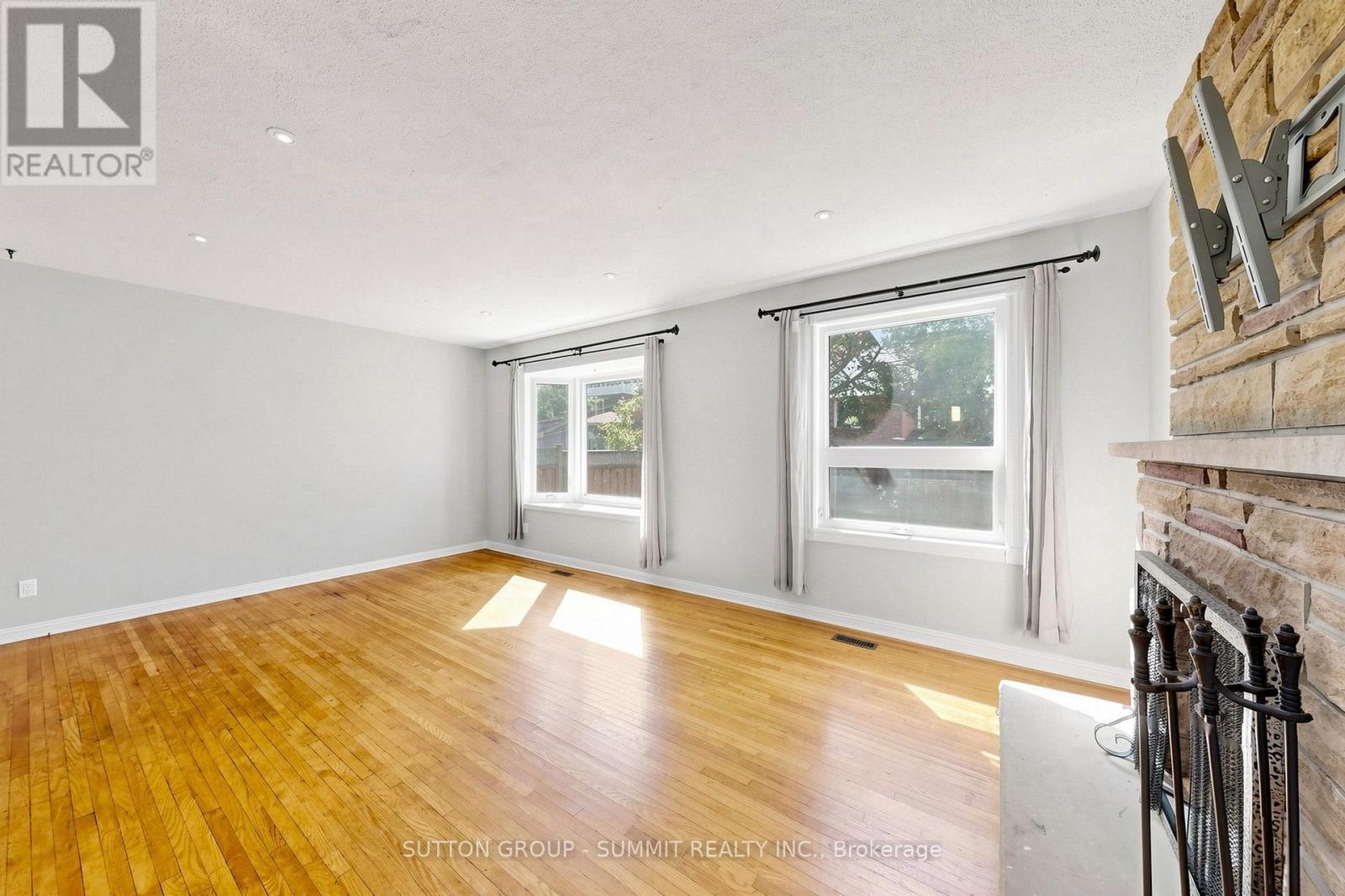 4150 Perivale Road Property Photo 8