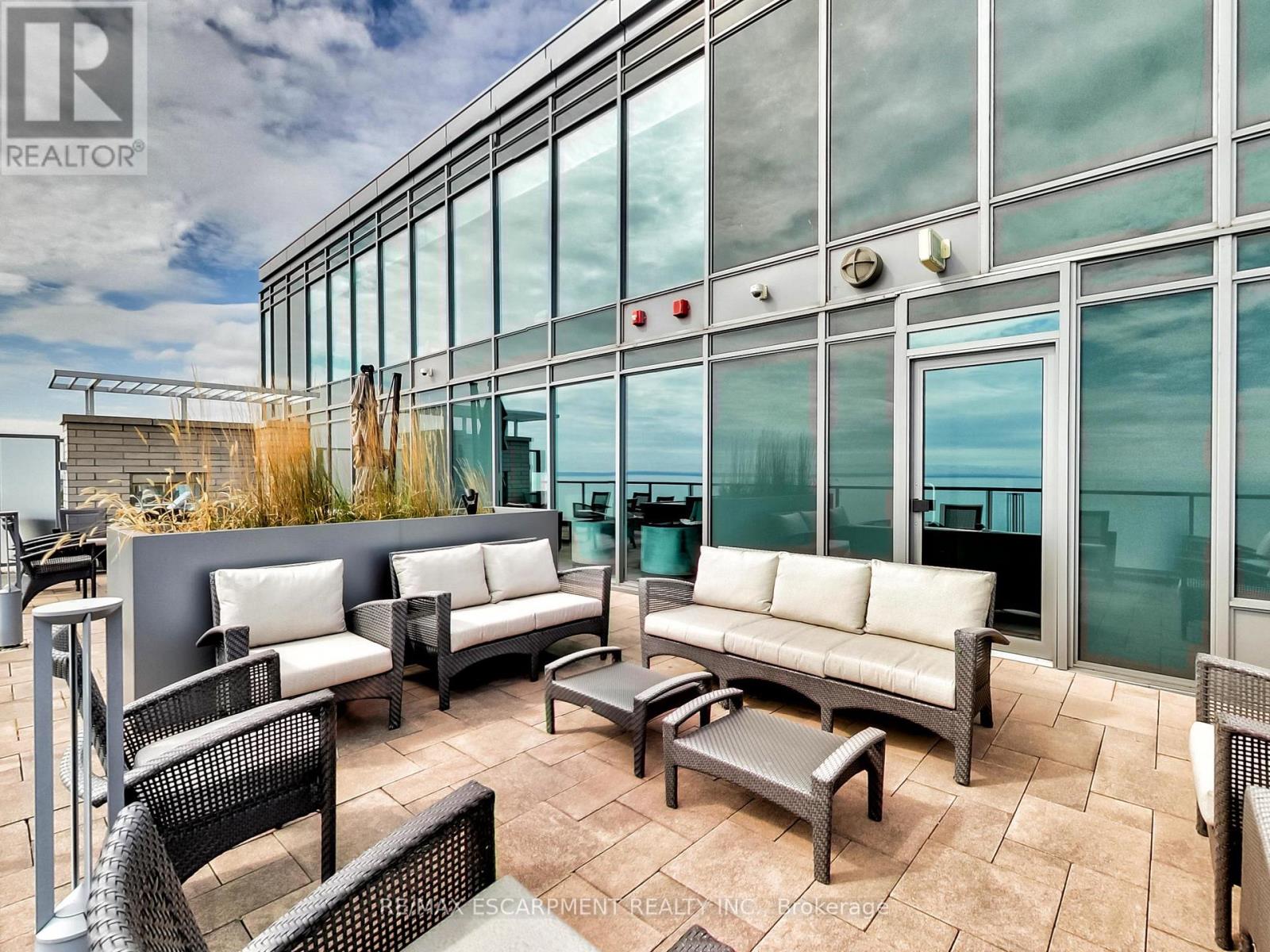 306 - 11 Bronte Road Property Photo 43