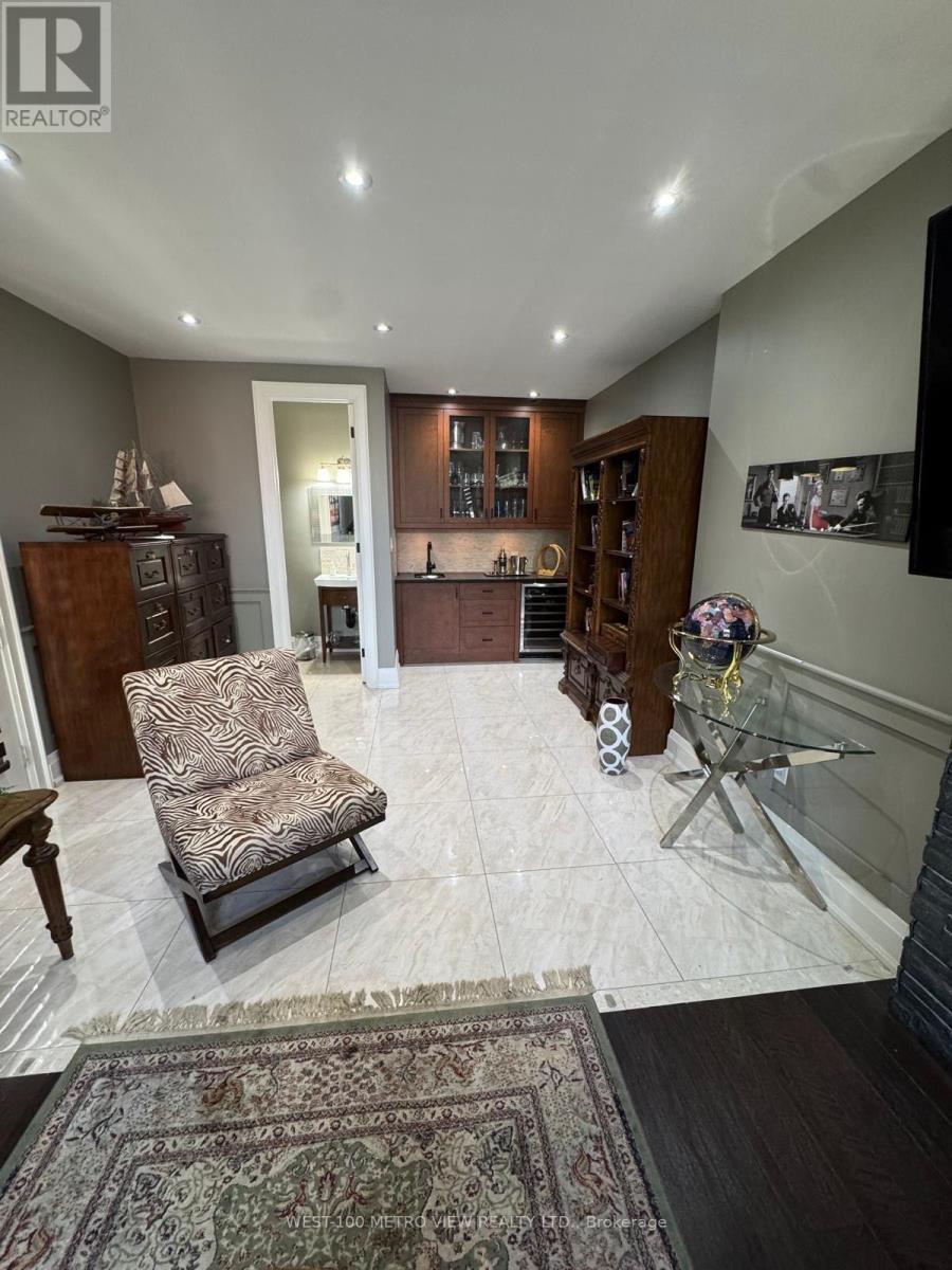 3495 Joan Drive Property Photo 11