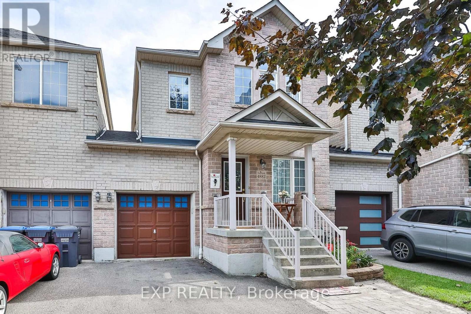 4882 Vienna Court Property Photo 1