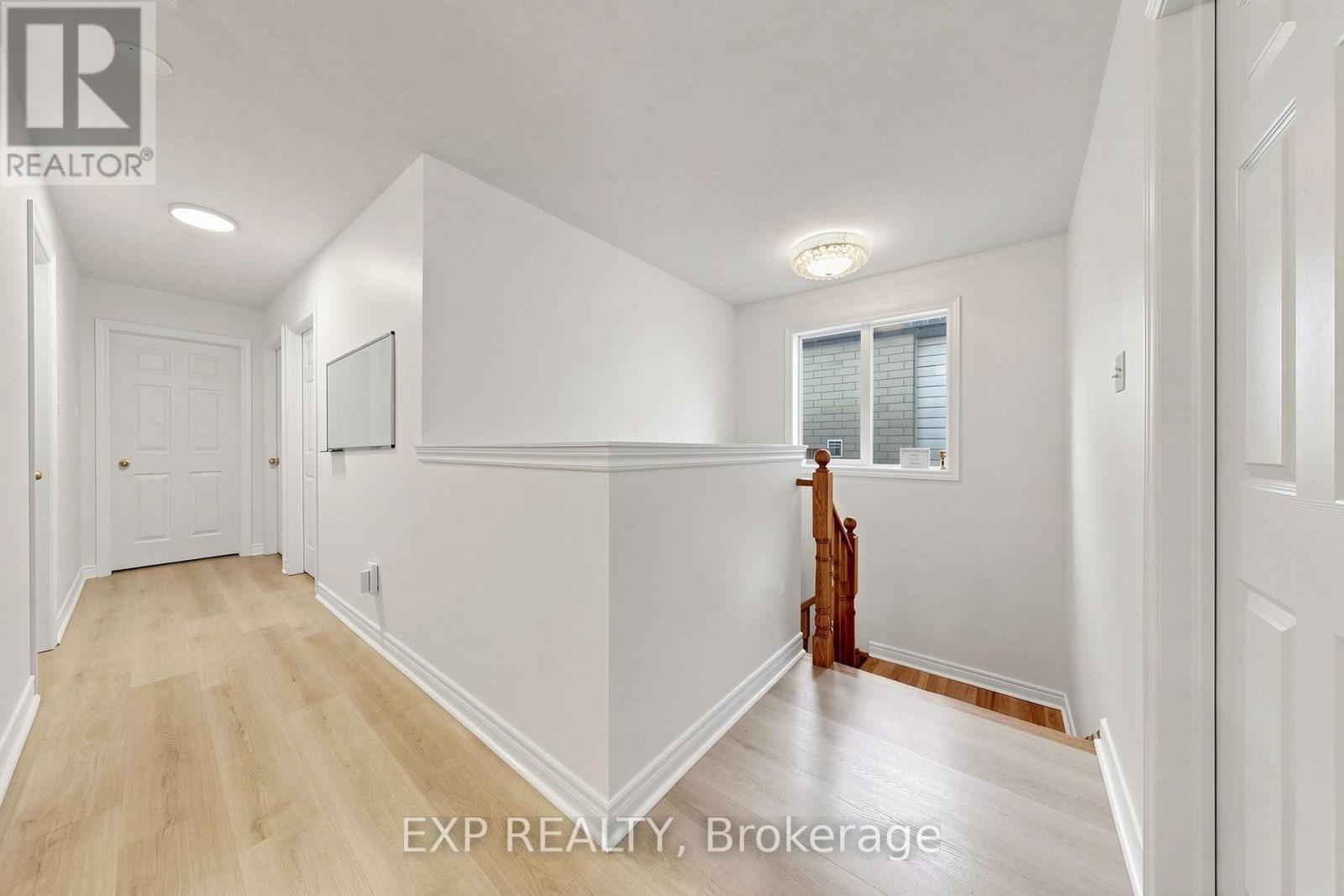 4882 Vienna Court Property Photo 12