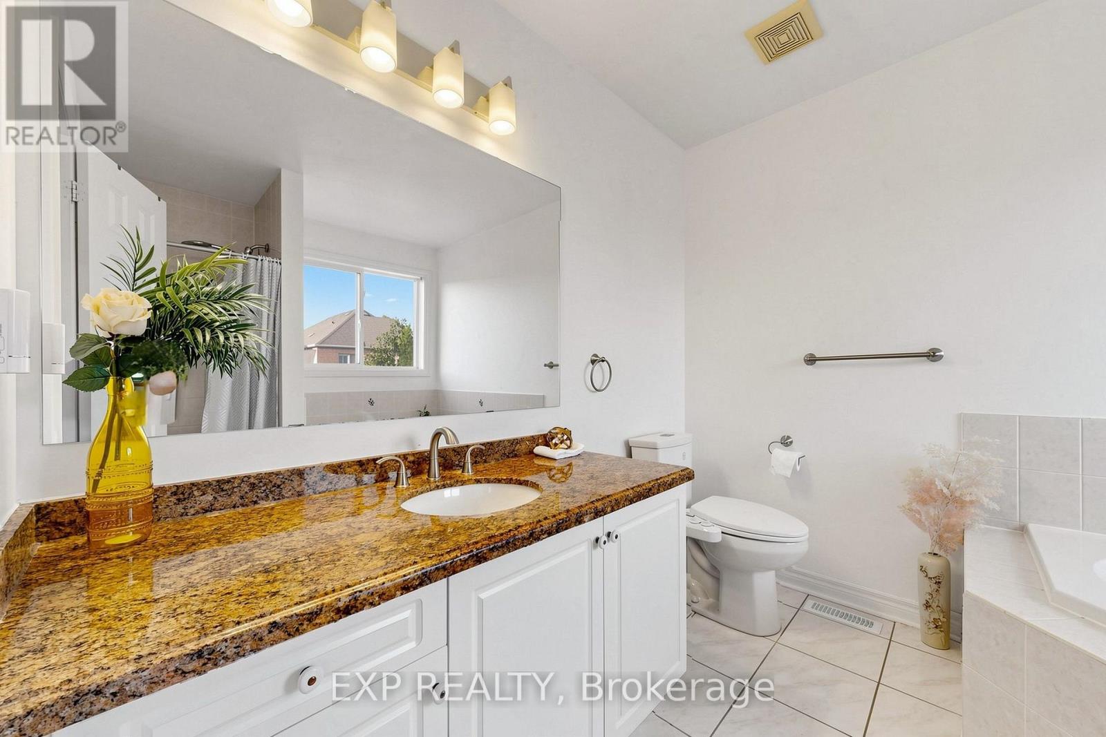 4882 Vienna Court Property Photo 16