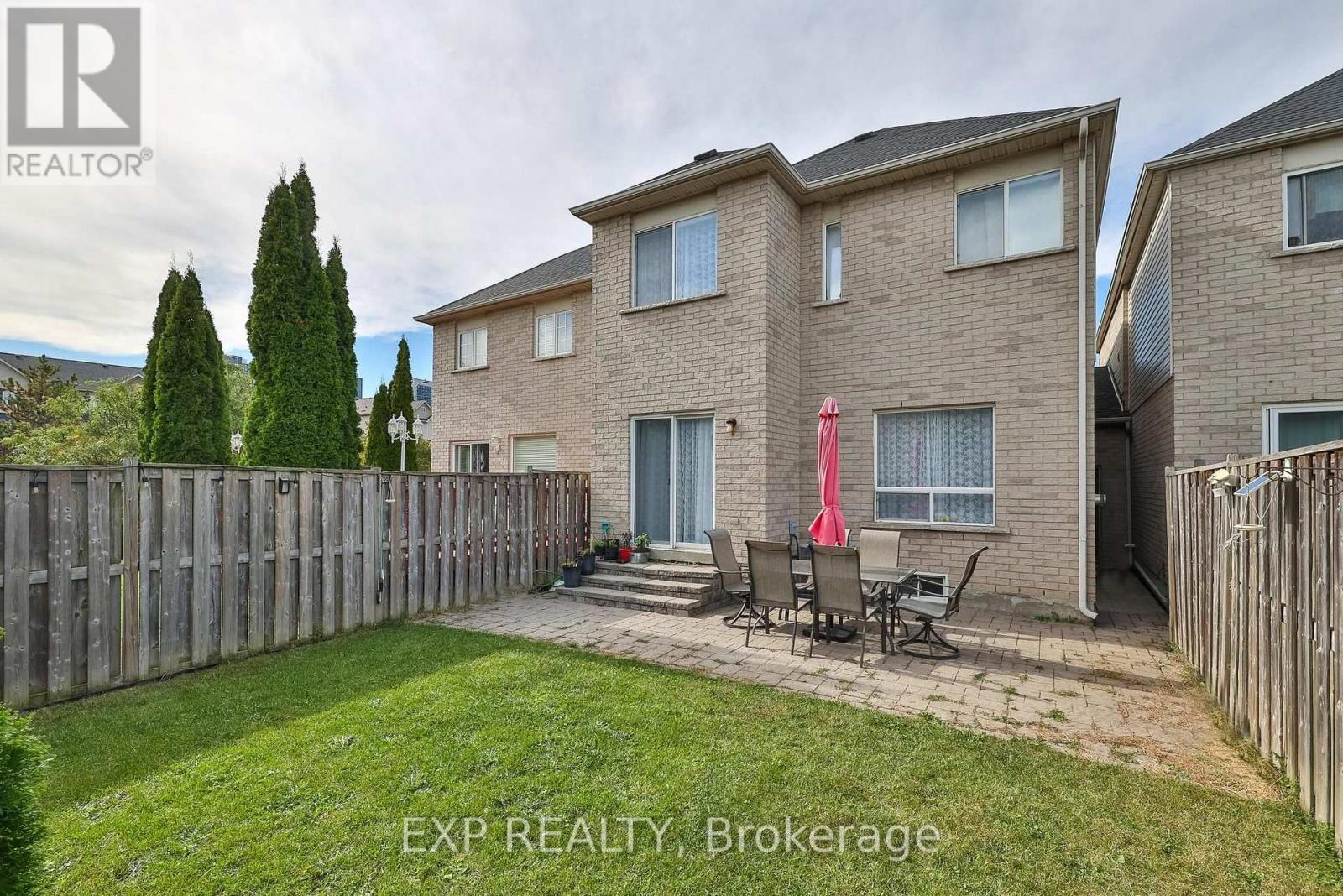 4882 Vienna Court Property Photo 27