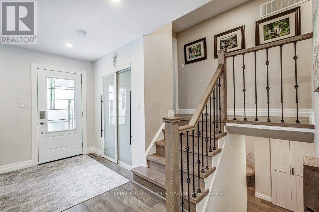 4364 Ayr Place Property Photo 5