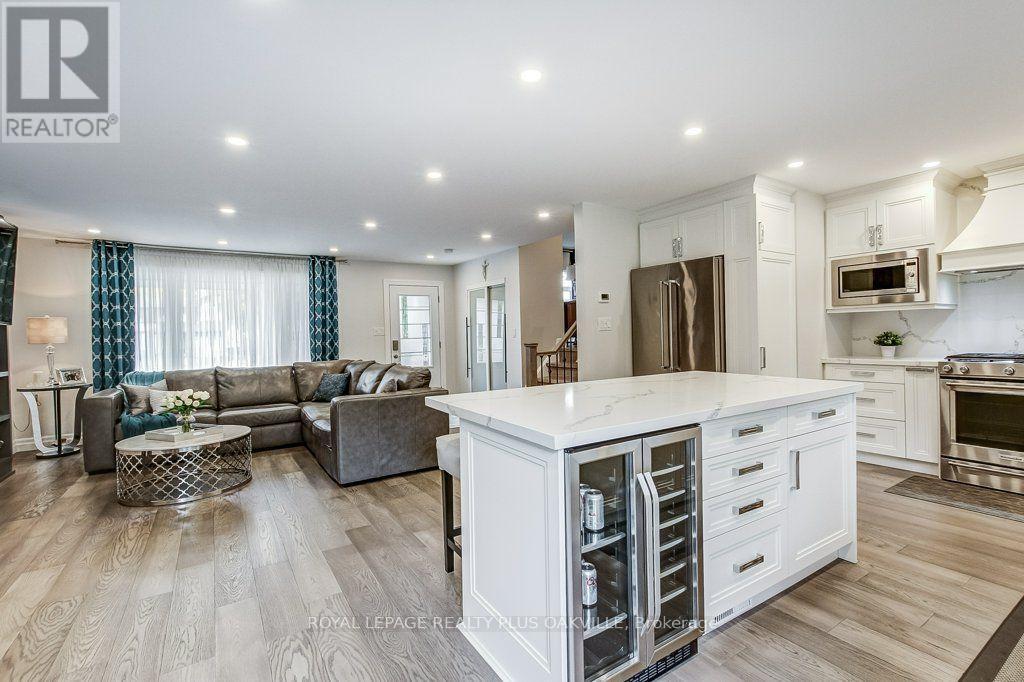 4364 Ayr Place Property Photo 15