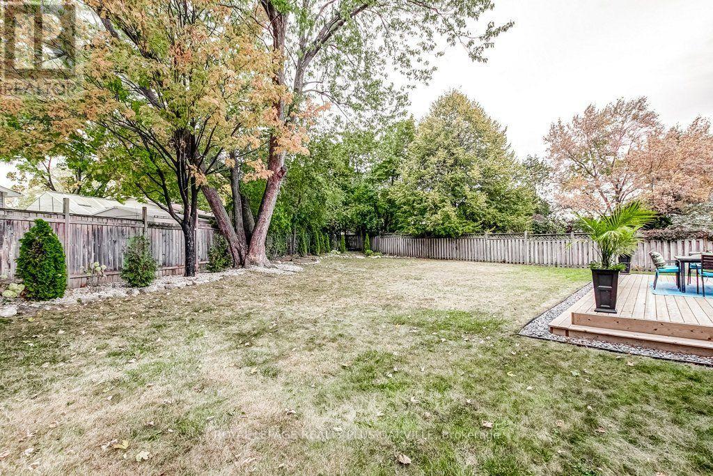 4364 Ayr Place Property Photo 39