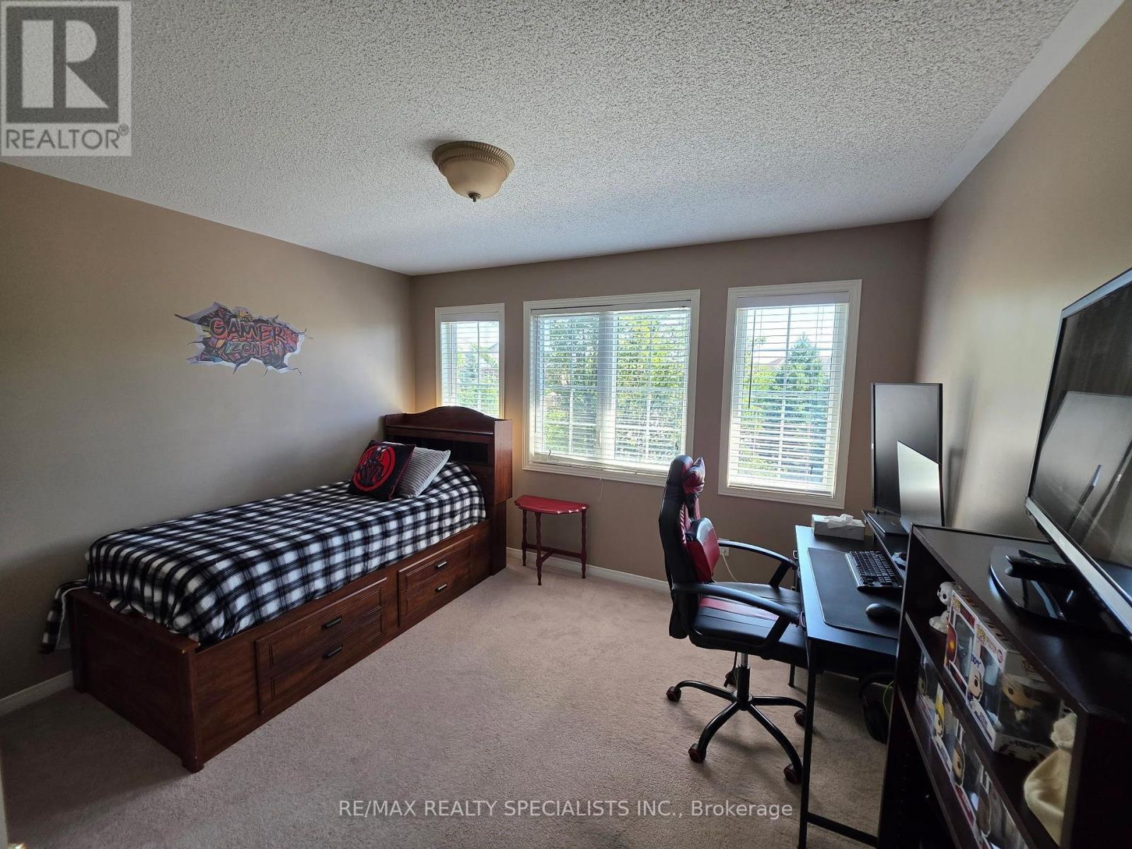 482 Grant Way Property Photo 23