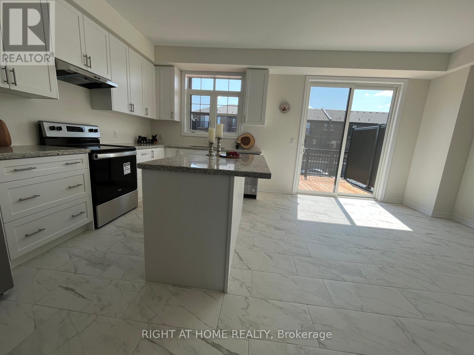 12334 Mclaughlin Road Property Photo 10