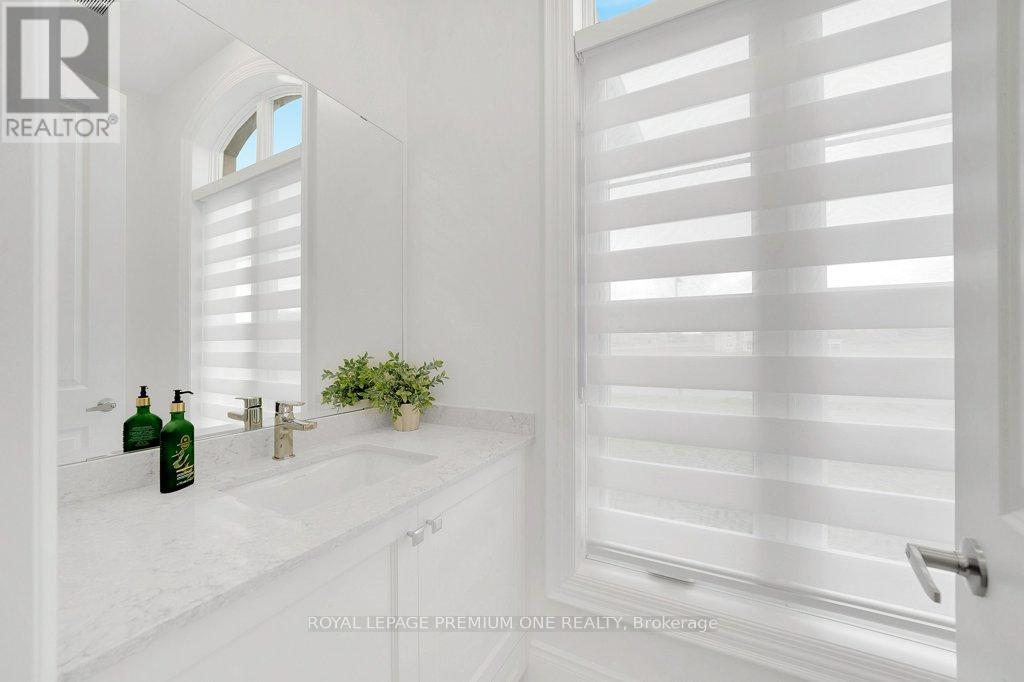 79 Amos Drive Property Photo 21
