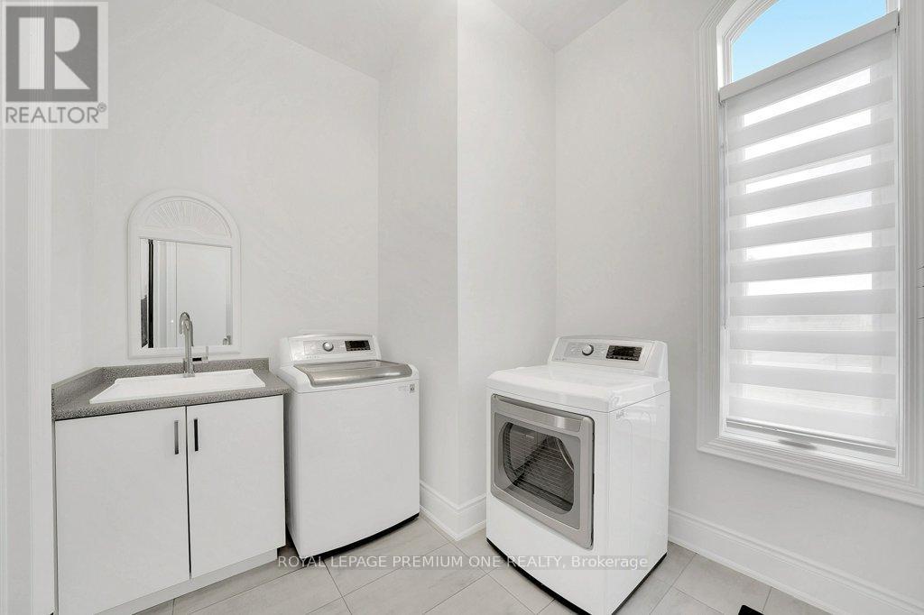 79 Amos Drive Property Photo 22