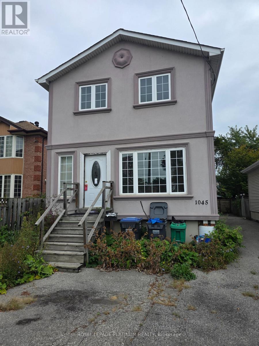 1045 Cawthra Road Photo de la propriété 1