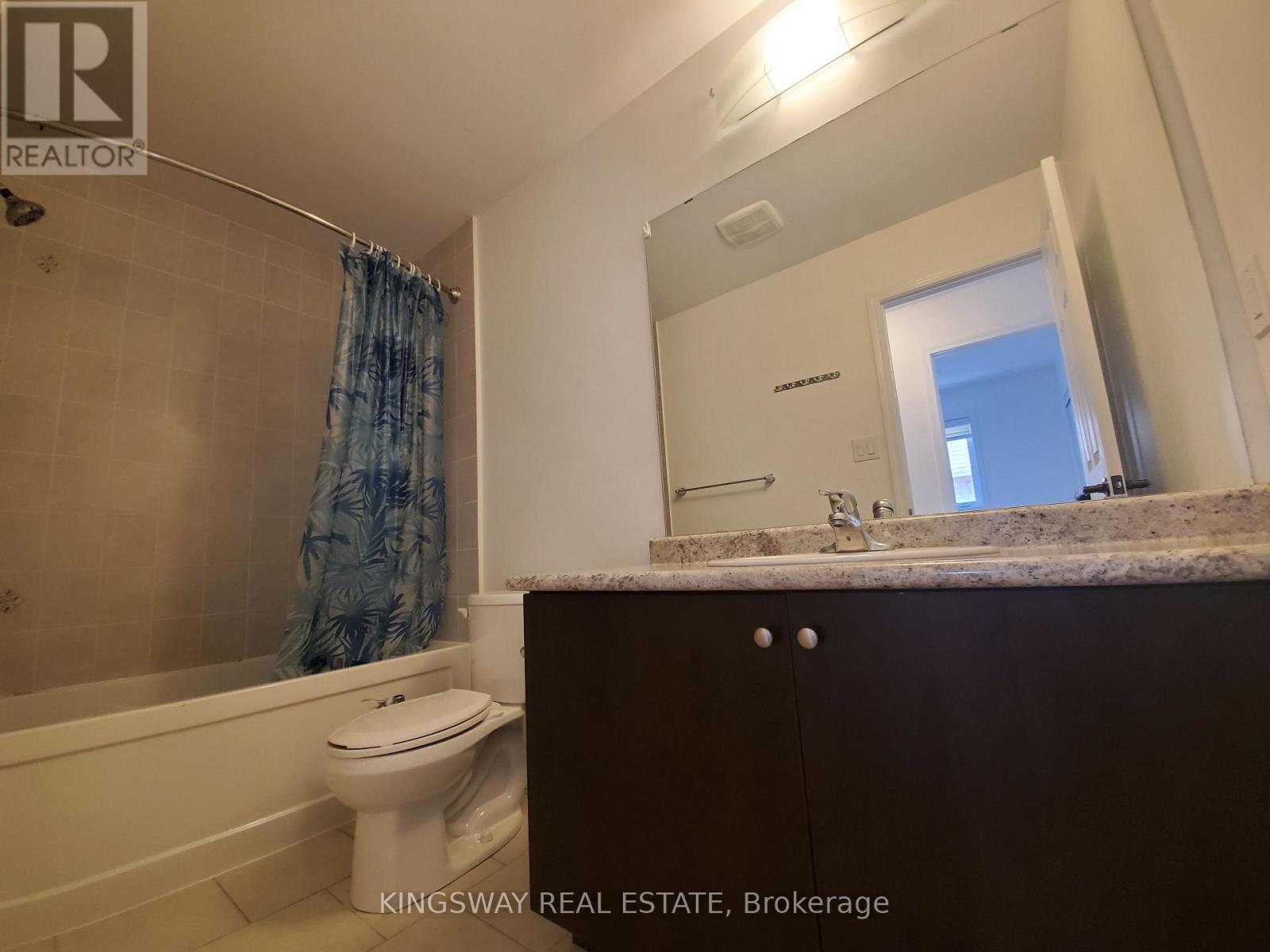 593 Remembrance Road Property Photo 16