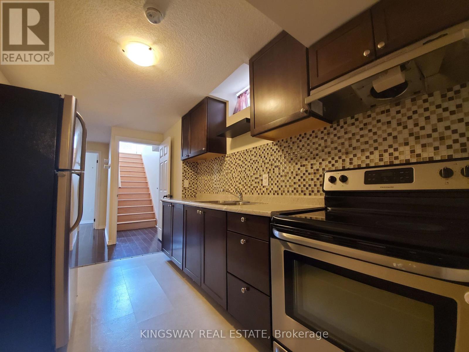 593 Remembrance Road Property Photo 24