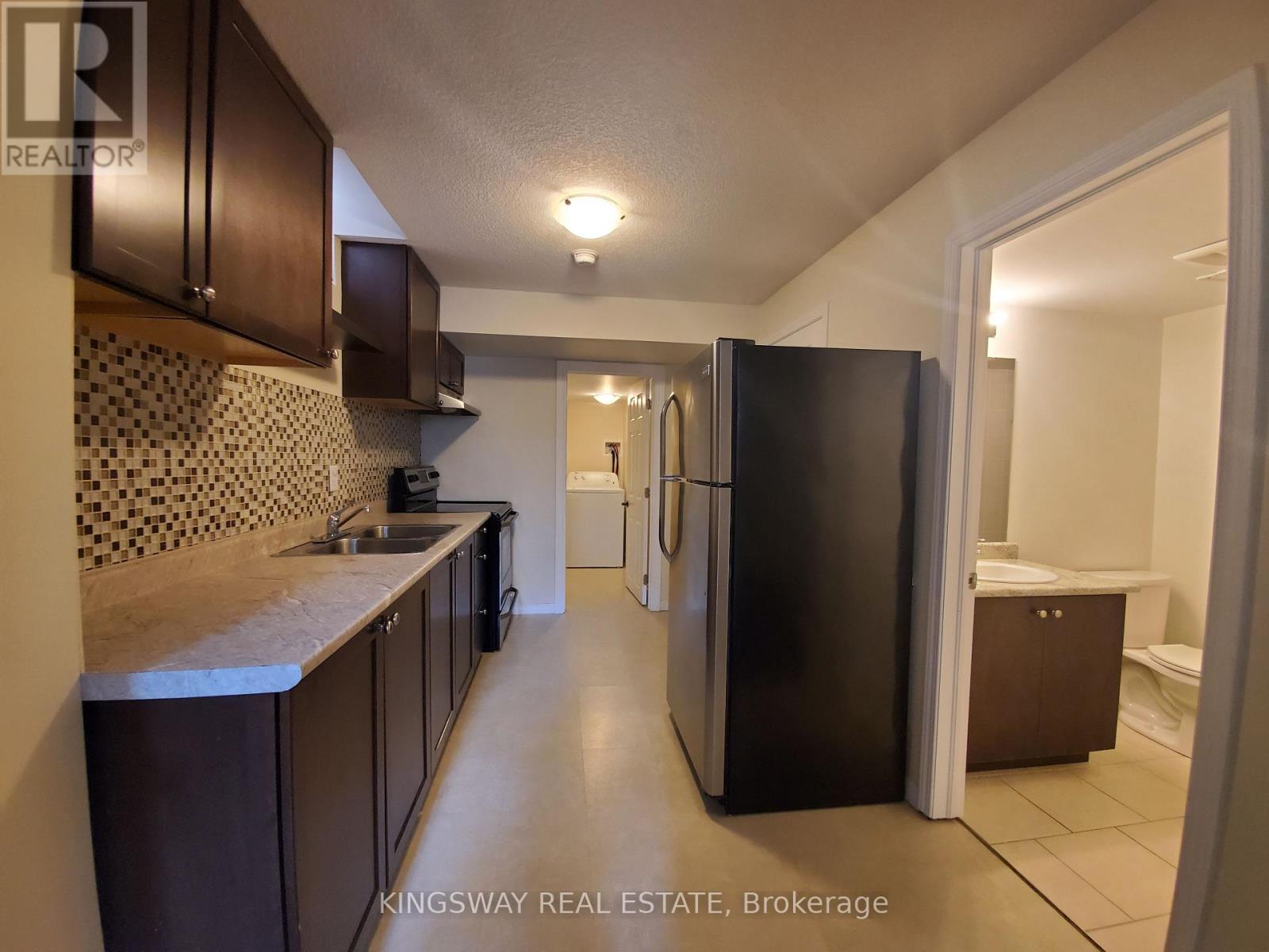 593 Remembrance Road Property Photo 25
