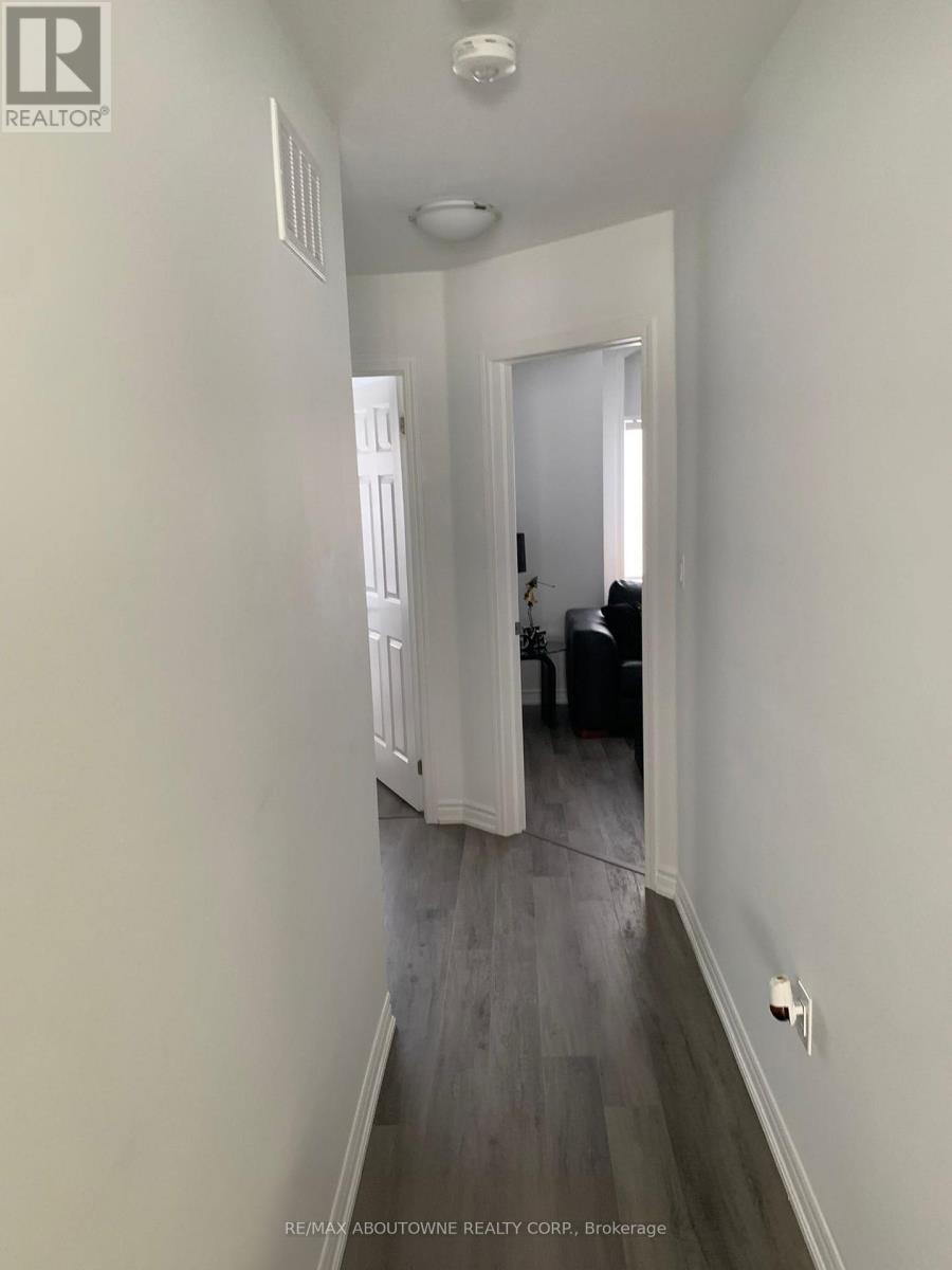 828 Aspen Terrace Property Photo 17