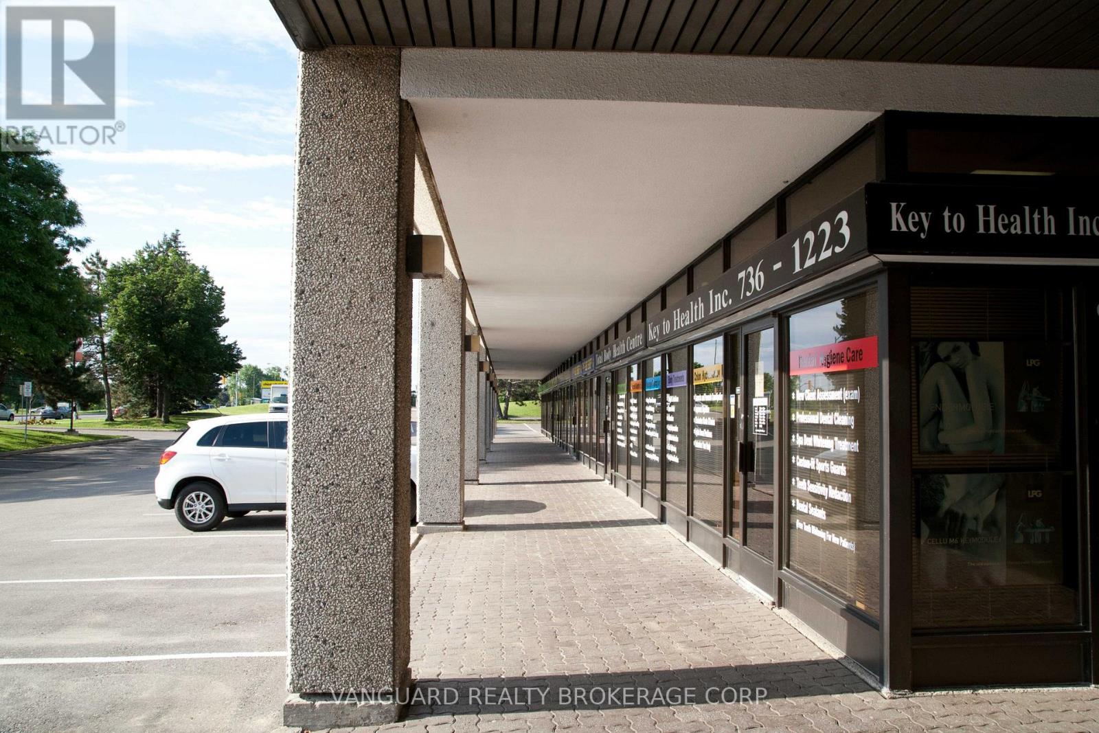 205 - 5000 Dufferin Street Property Photo 3