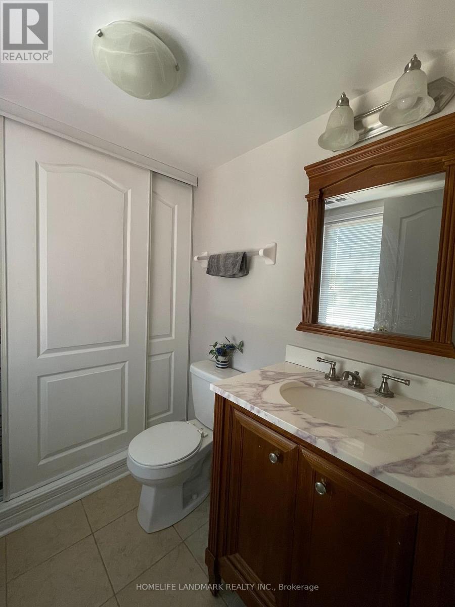 10 - 3375 Thomas Street Property Photo 12