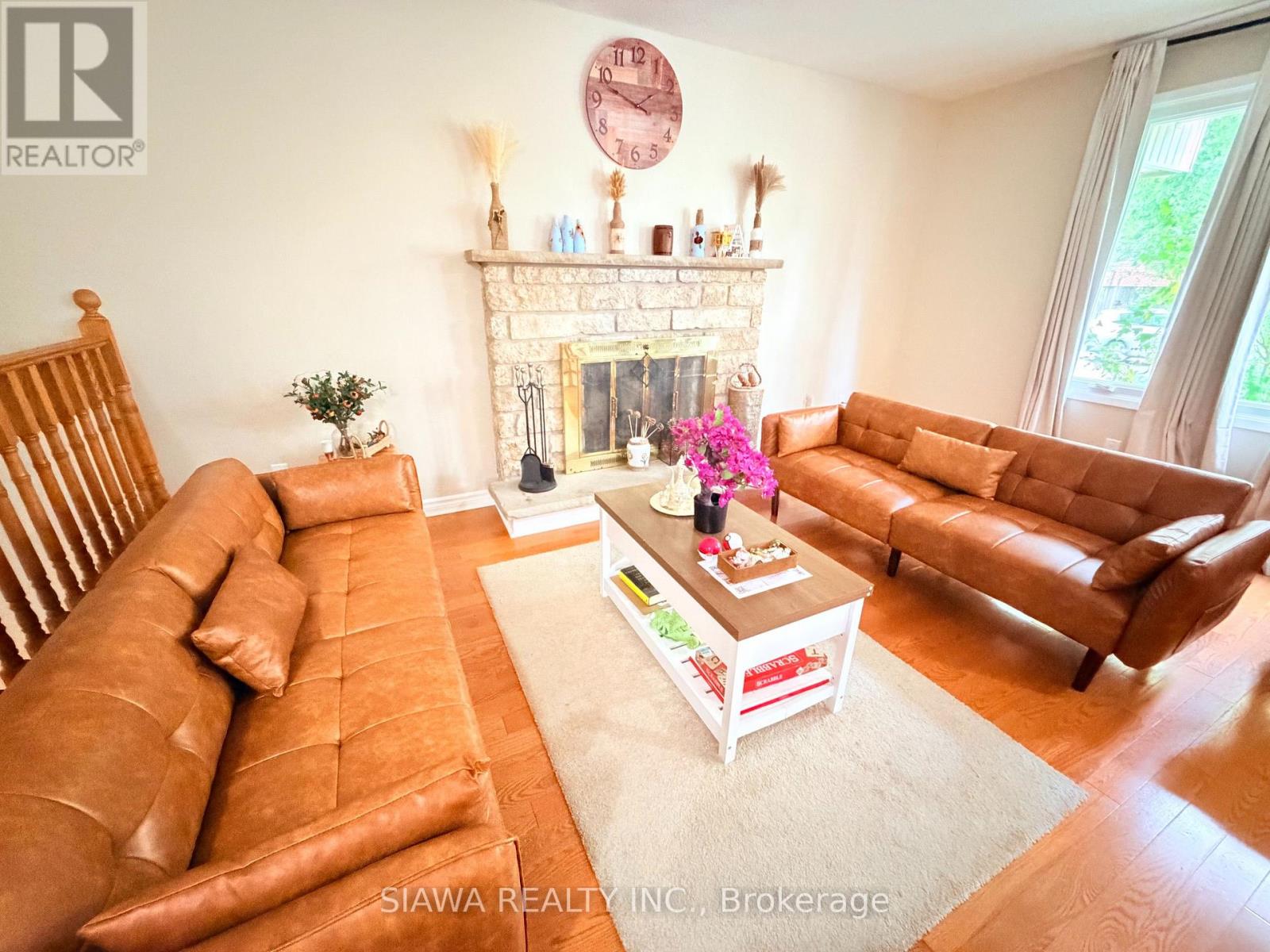 6789 Shelter Bay Road Property Photo 3