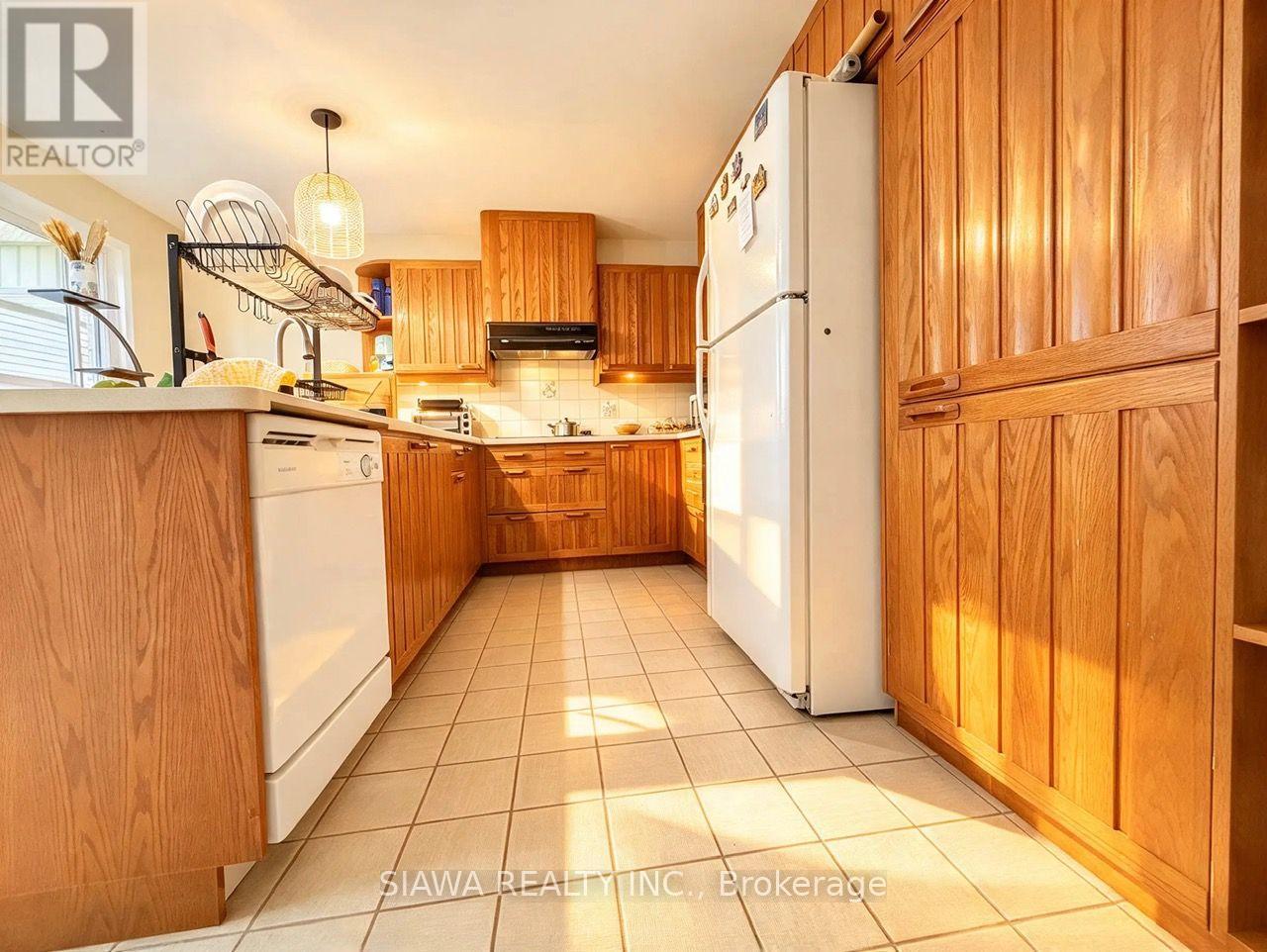 6789 Shelter Bay Road Property Photo 9