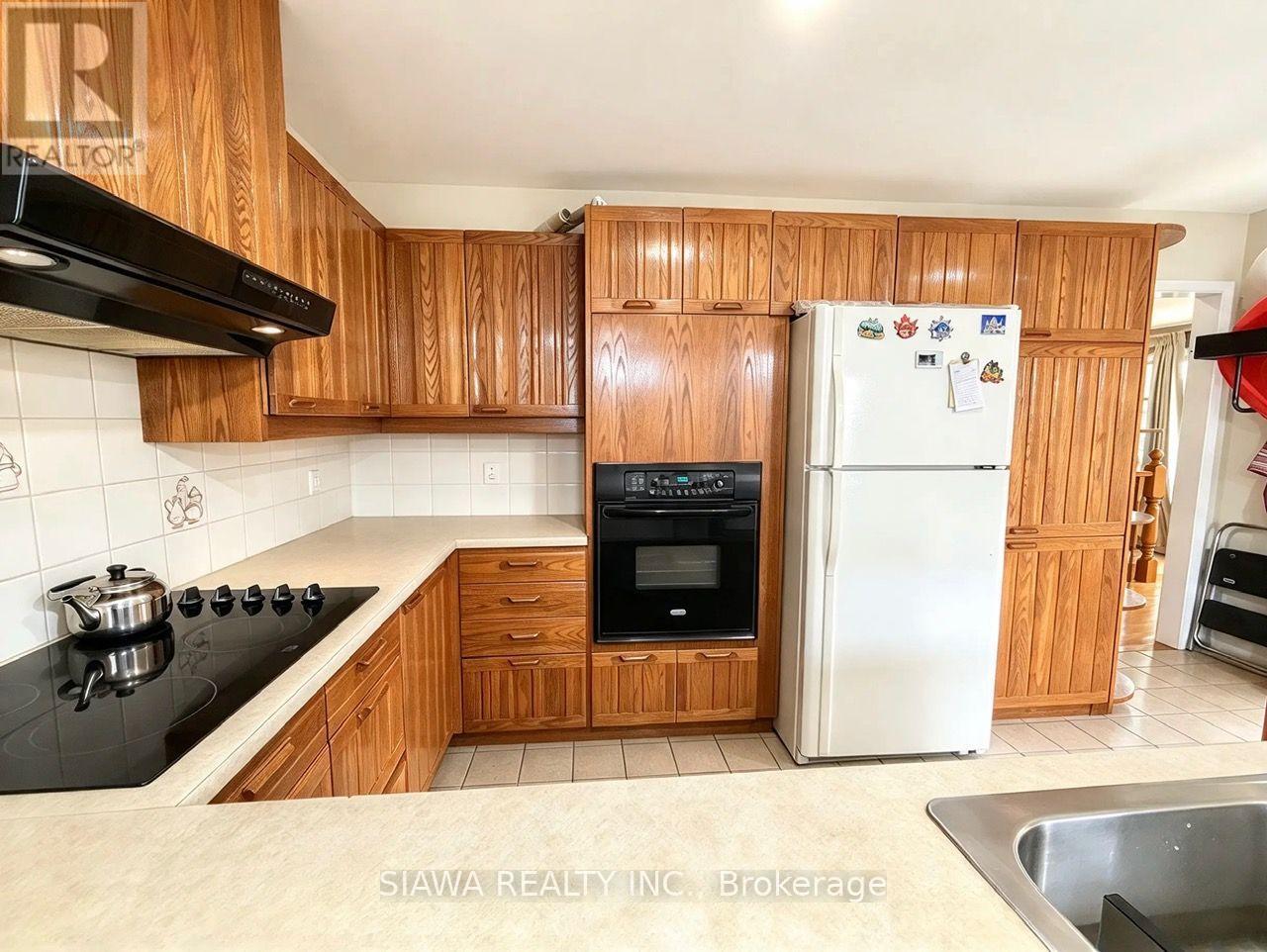 6789 Shelter Bay Road Property Photo 10