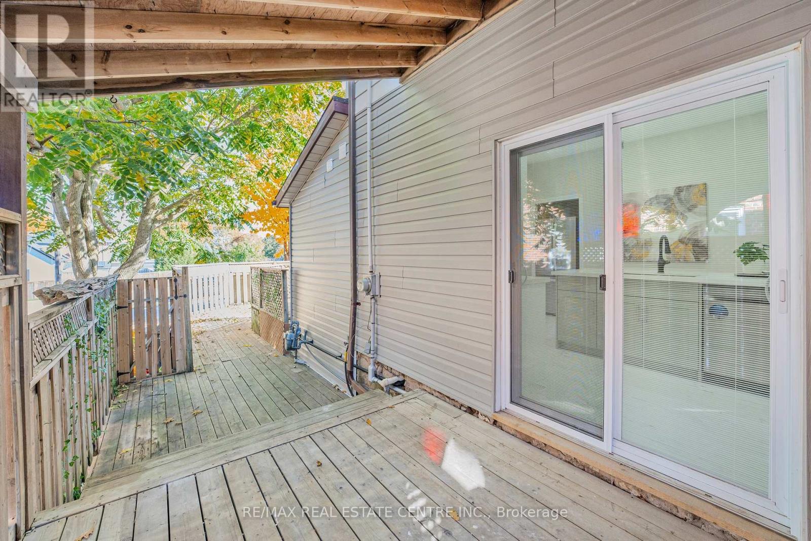 17 First Street Property Photo 42