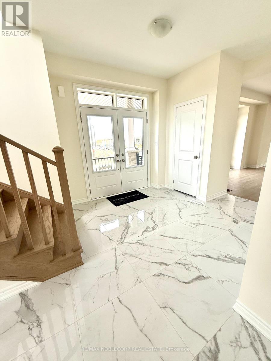 45 Arnold Circle Property Photo 3