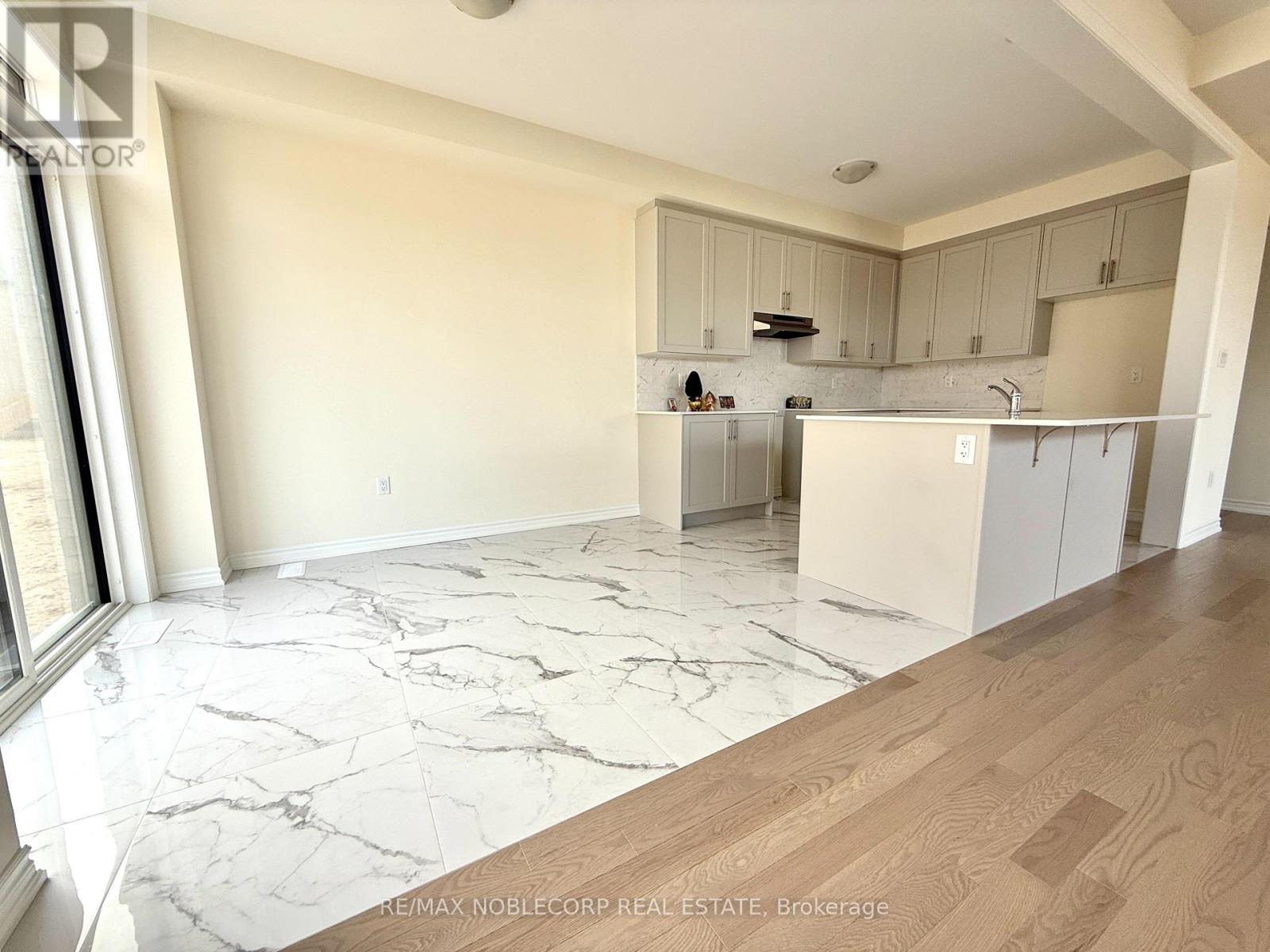 45 Arnold Circle Property Photo 6