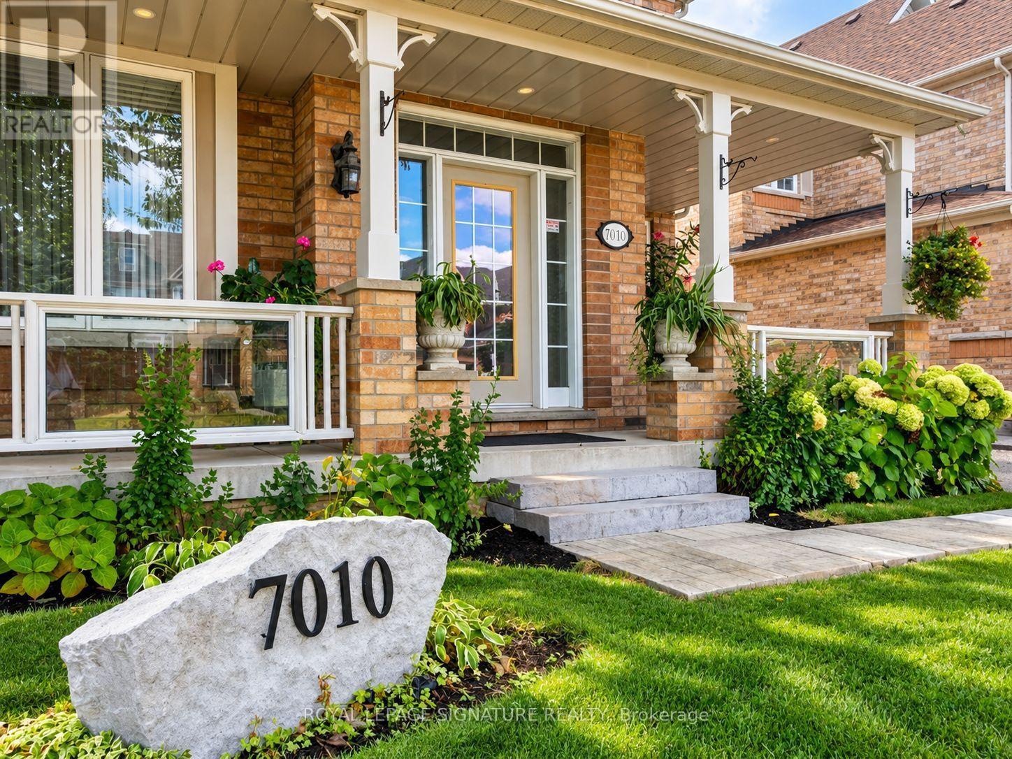 7010 Gooderham Estate Boulevard Property Photo 4