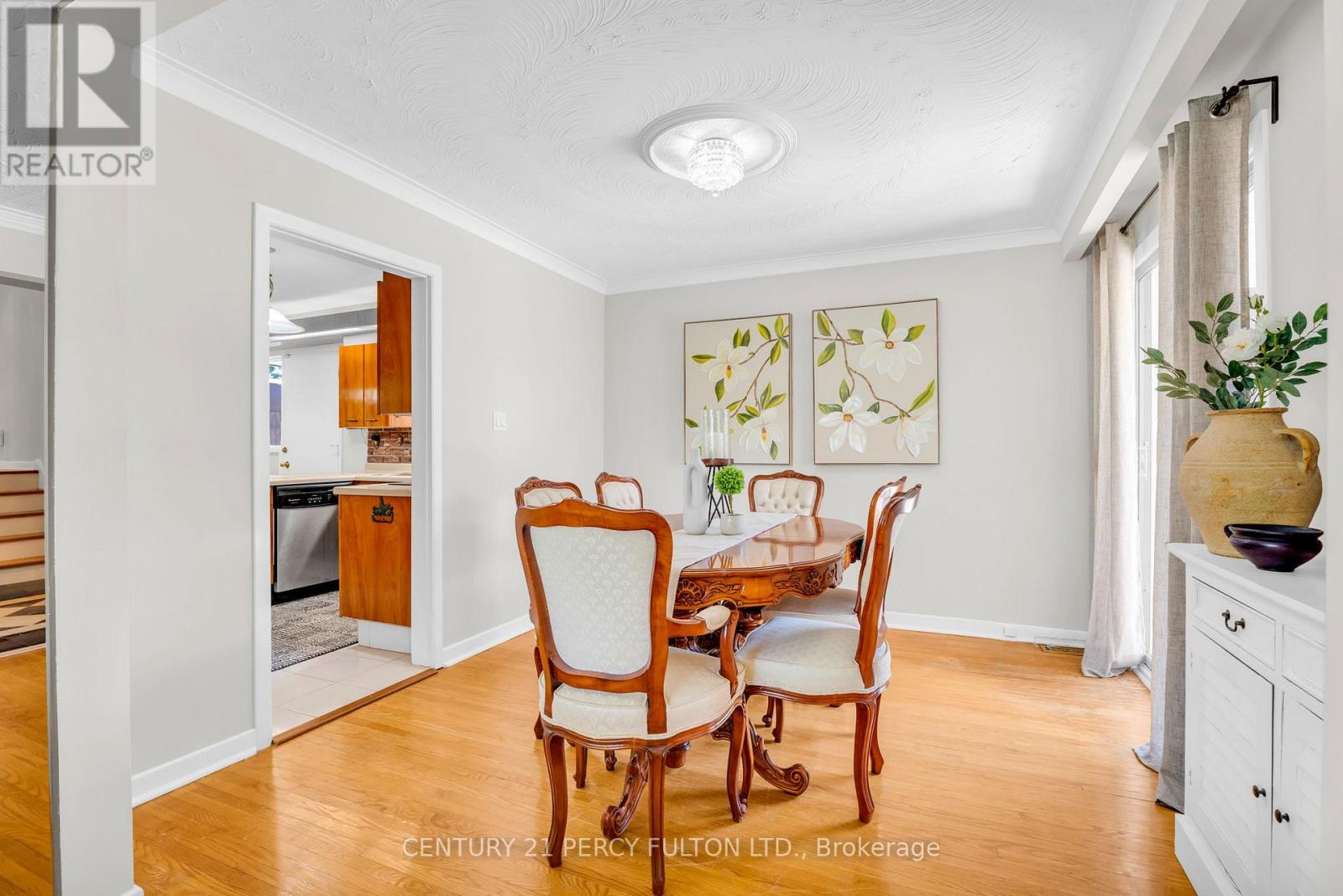 3500 Silverplains Drive Property Photo 17