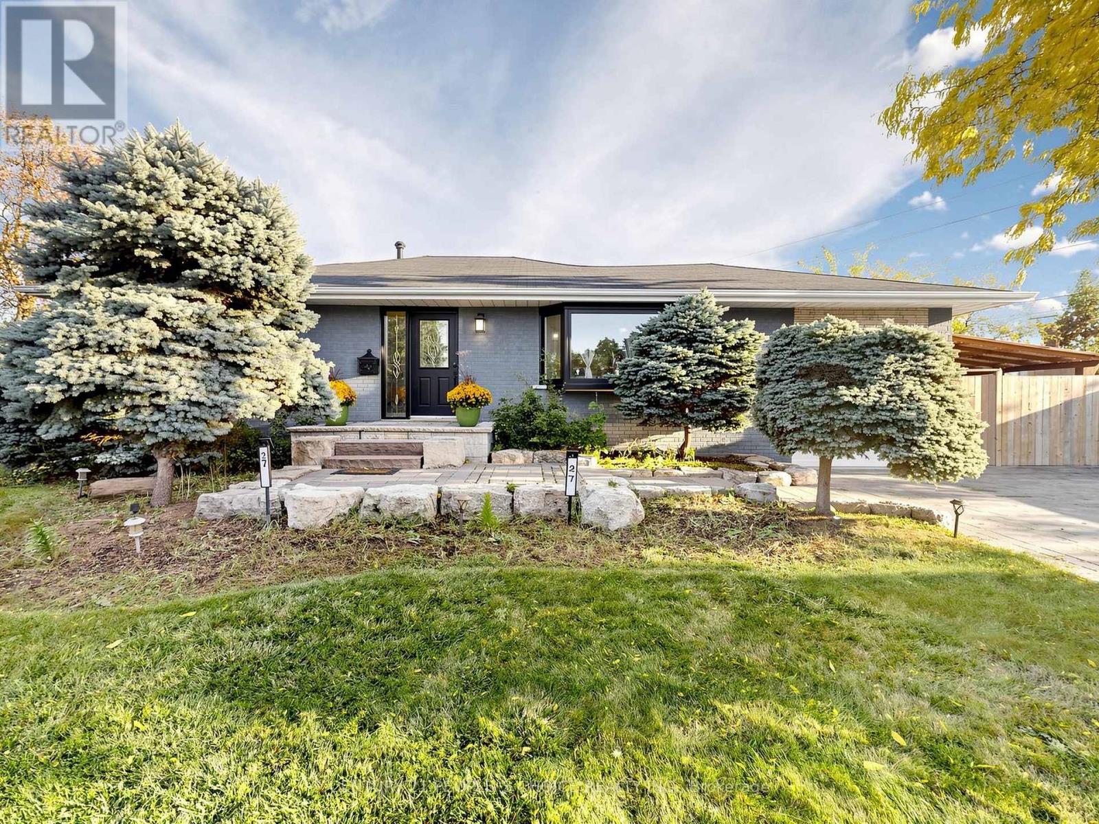 27 Matlock Avenue Property Photo 1