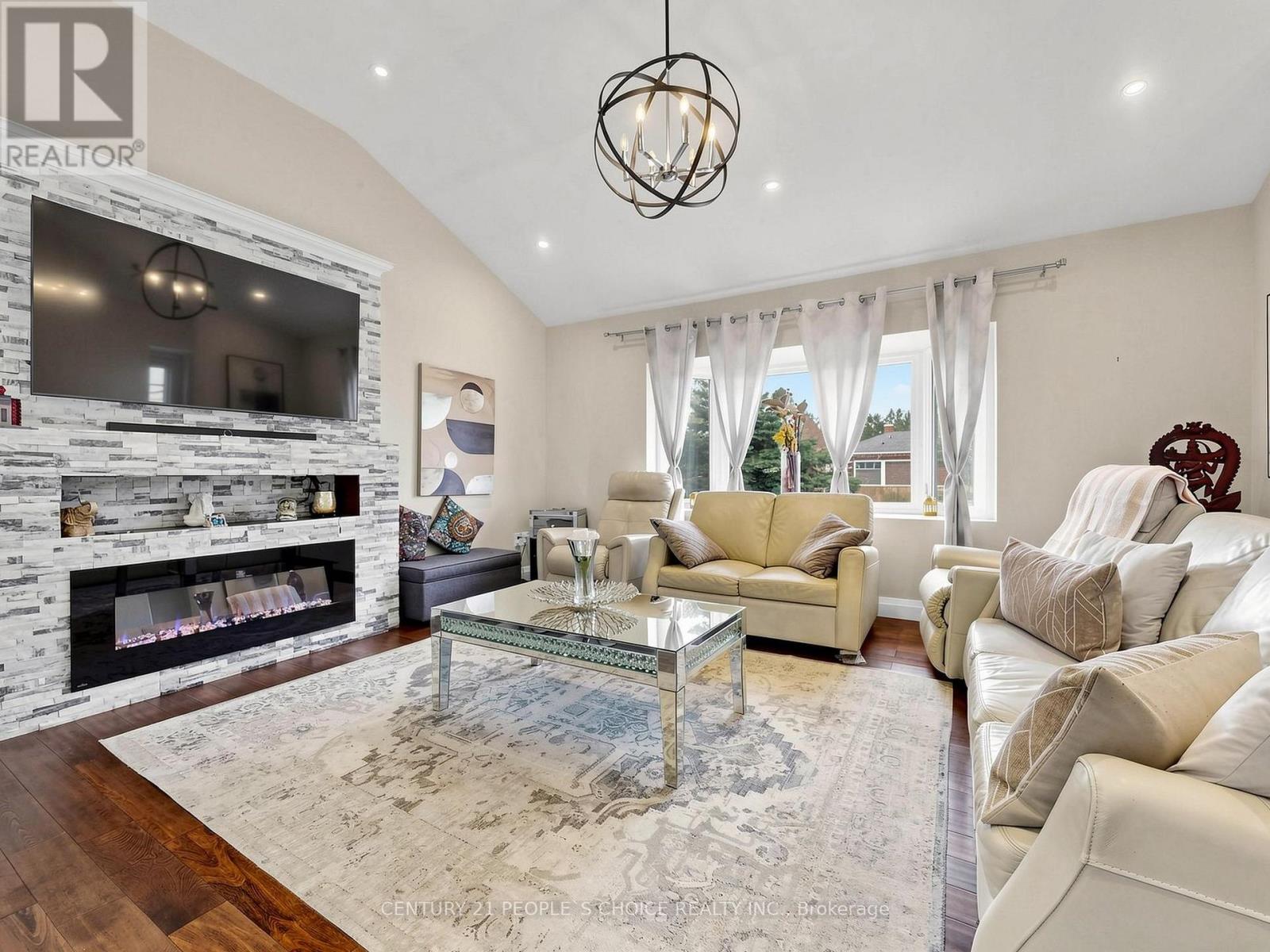 27 Matlock Avenue Property Photo 4