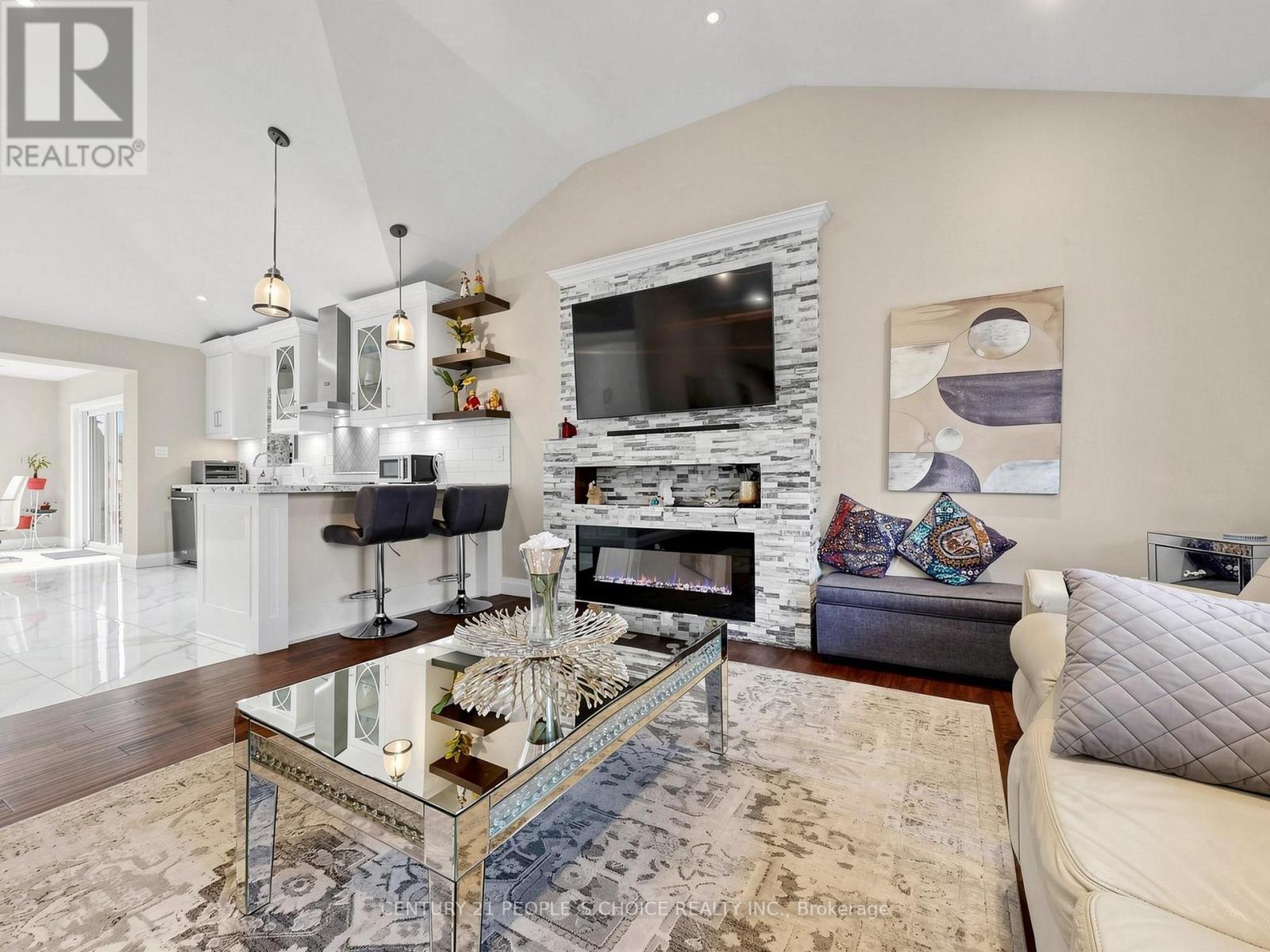 27 Matlock Avenue Property Photo 8