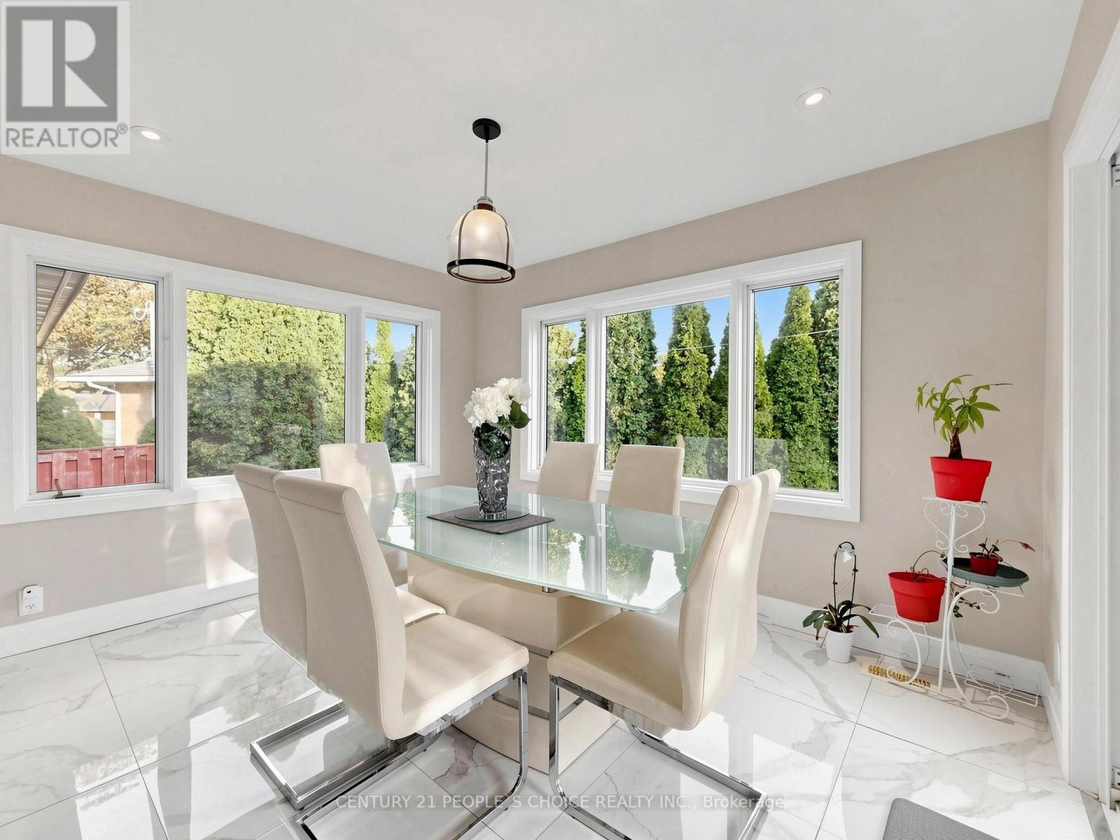 27 Matlock Avenue Property Photo 14