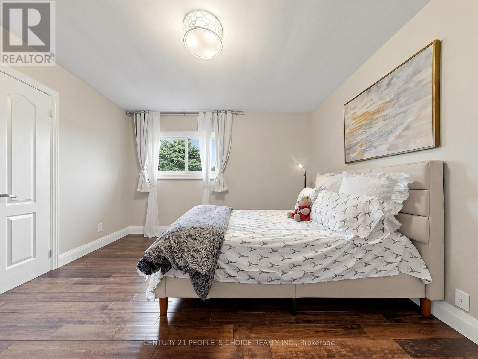 27 Matlock Avenue Property Photo 21