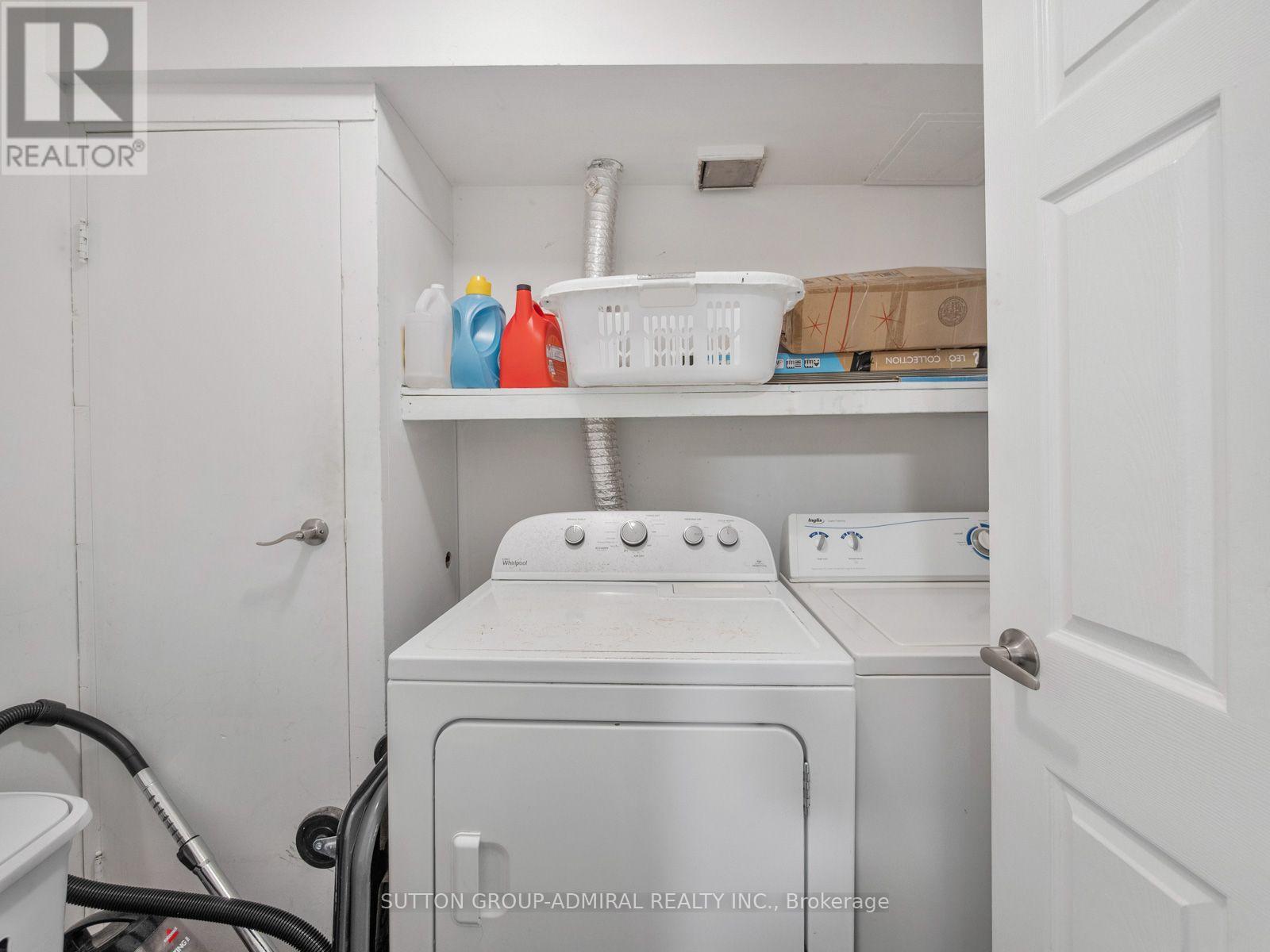 1811 - 10 Martha Eaton Way Property Photo 35
