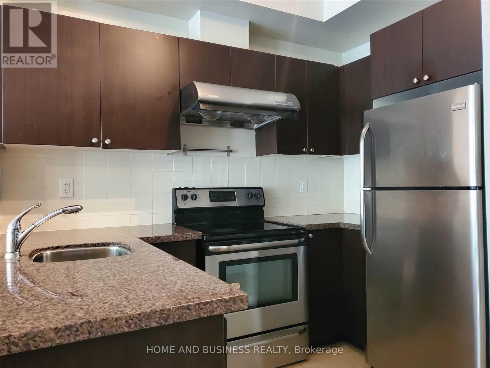 107 - 383 Prince Of Wales Drive Property Photo 11