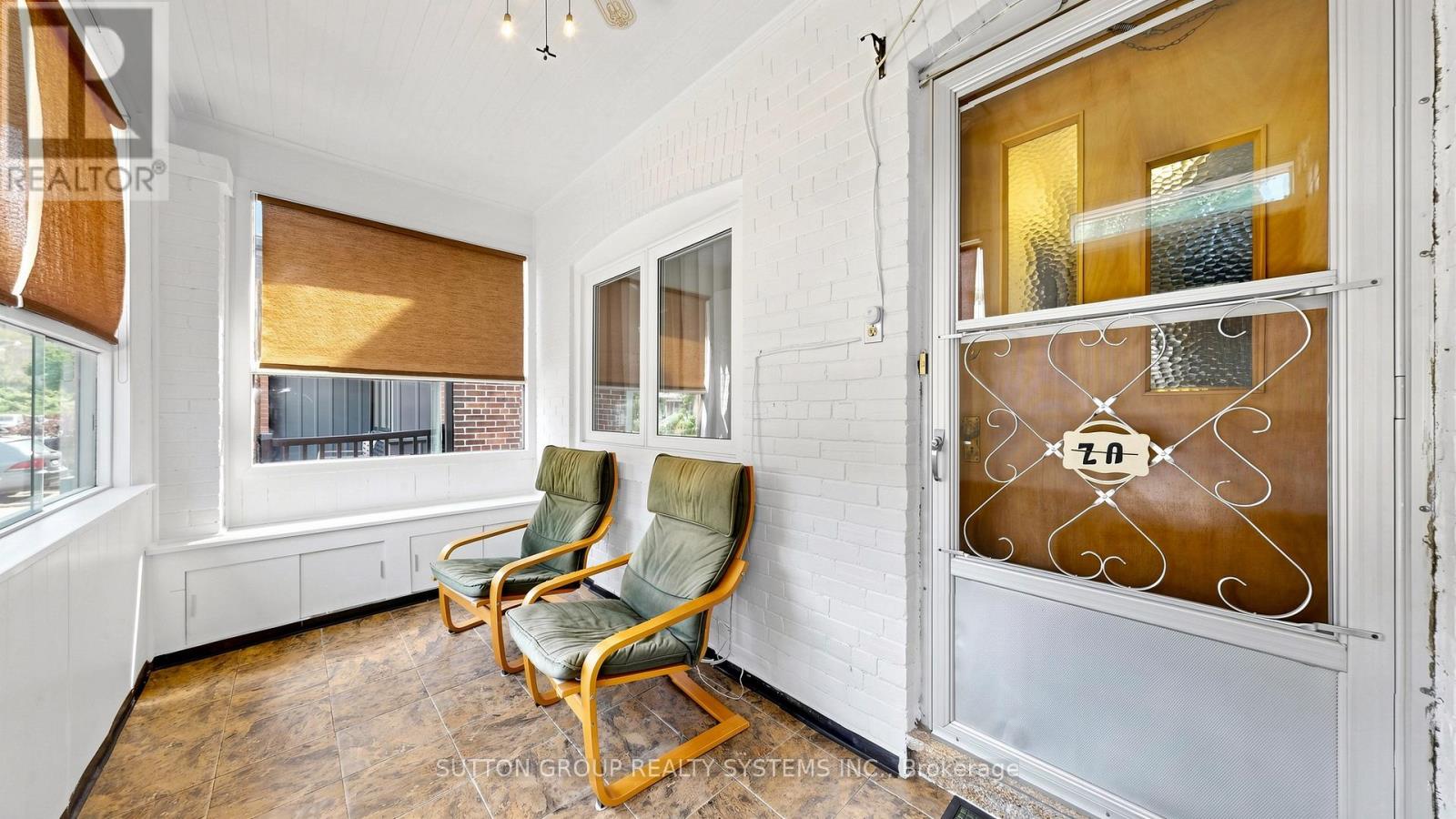 39 Exeter Street Property Photo 2