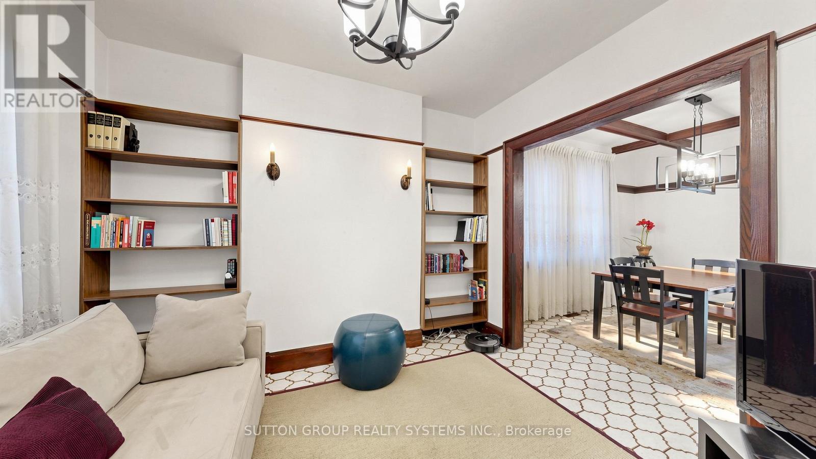 39 Exeter Street Property Photo 6