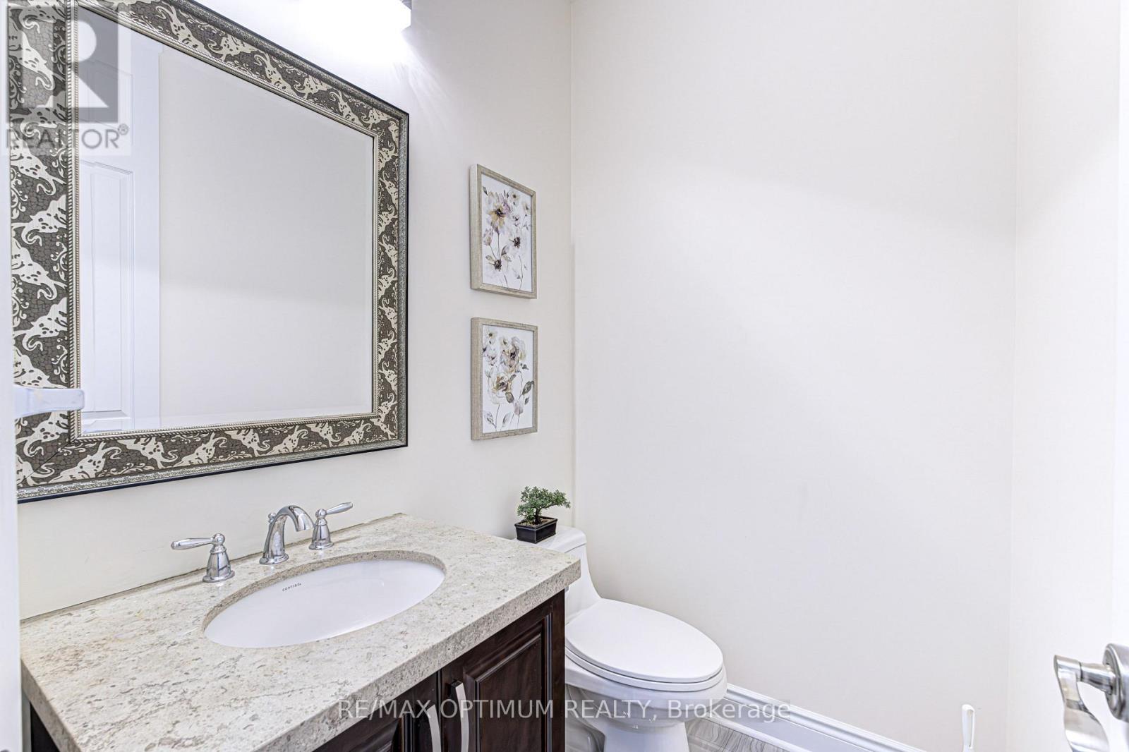 80 Royal West Drive Property Photo 20