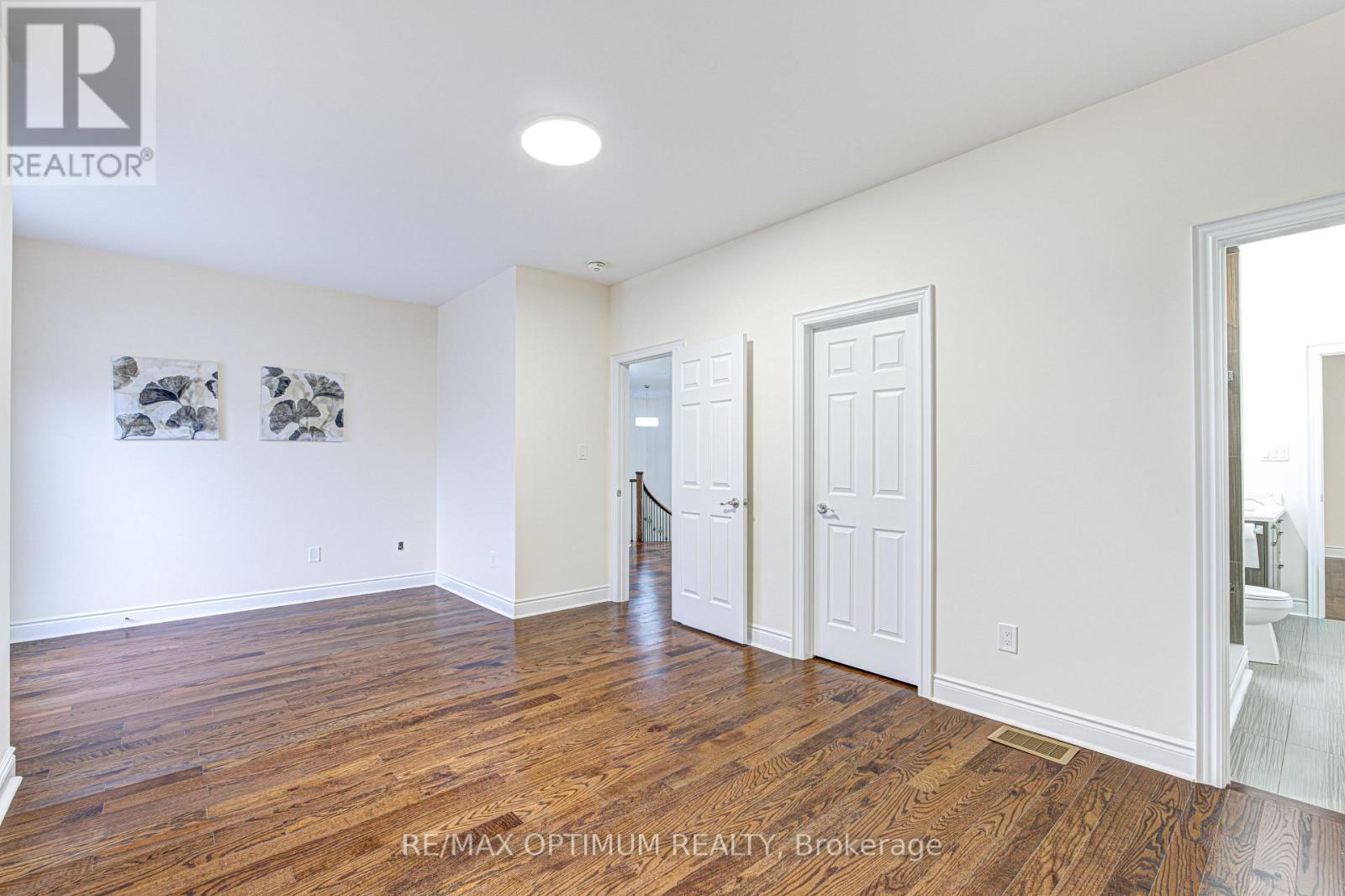 80 Royal West Drive Property Photo 32