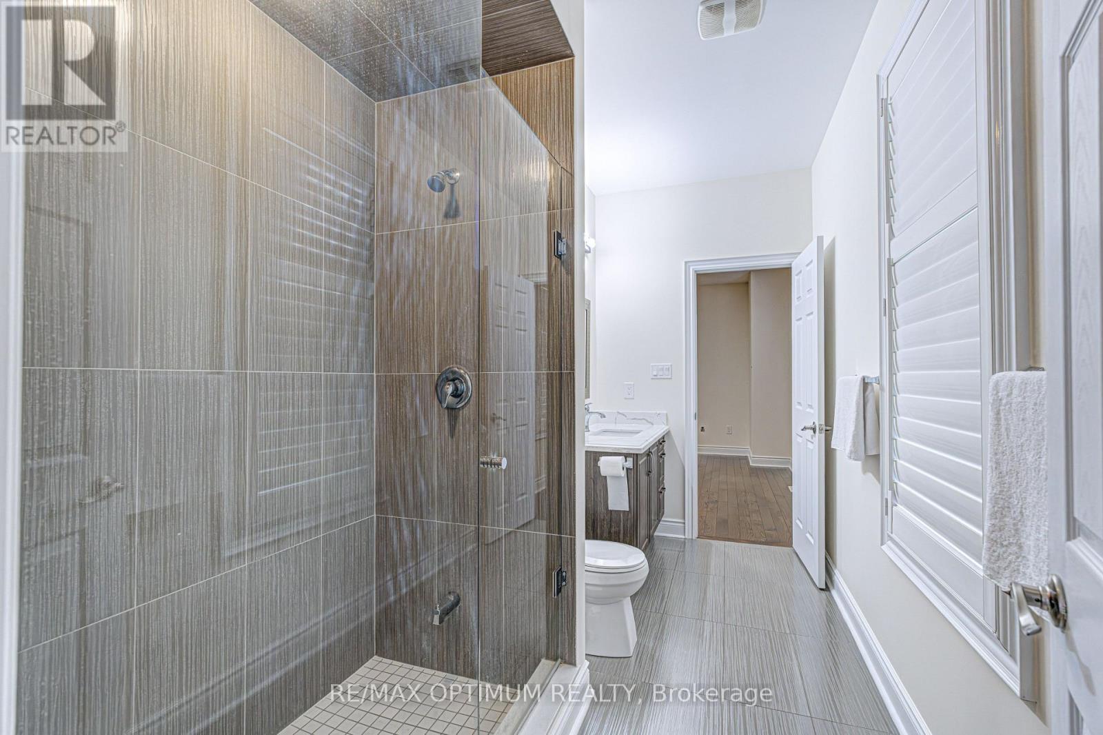 80 Royal West Drive Property Photo 35