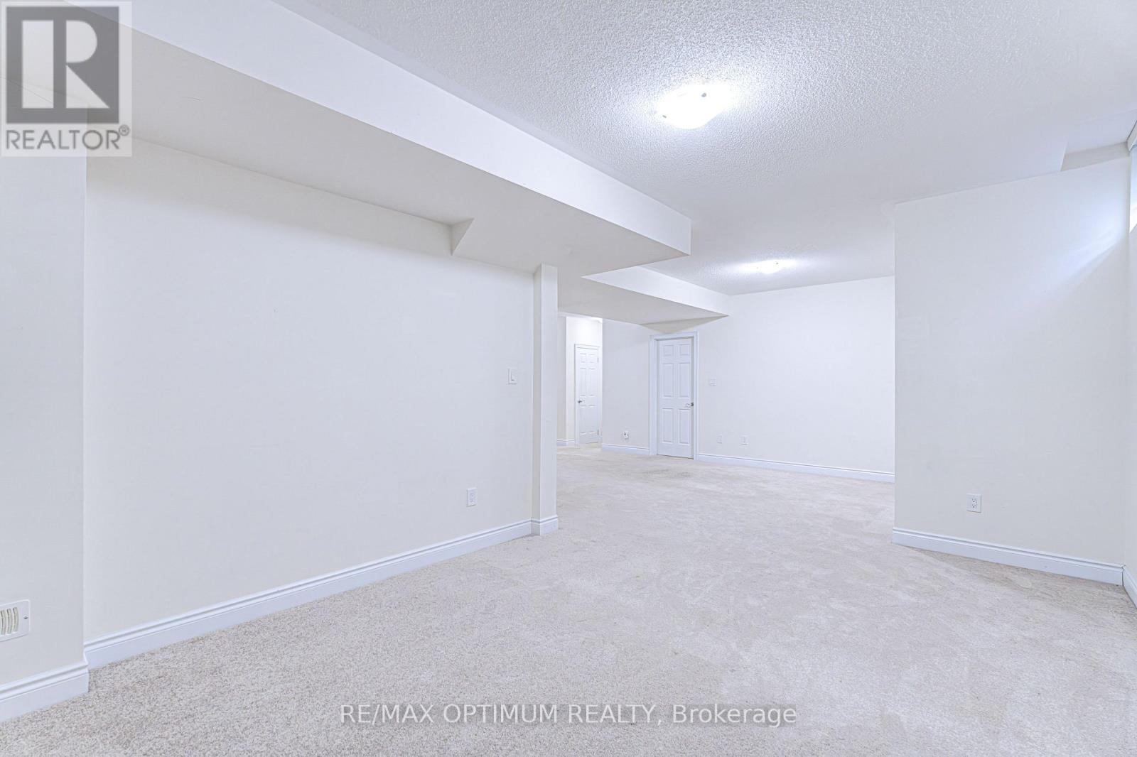 80 Royal West Drive Property Photo 43