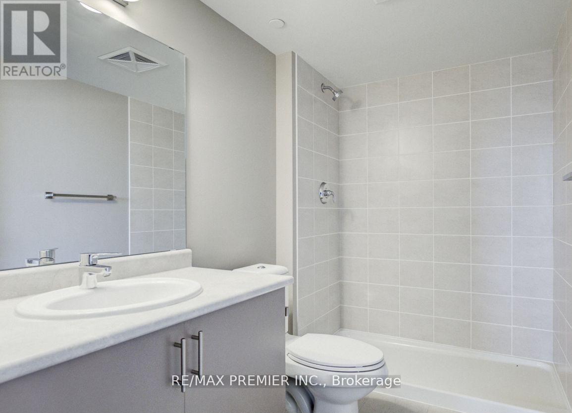 905 - 716 Main Street E Property Photo 9
