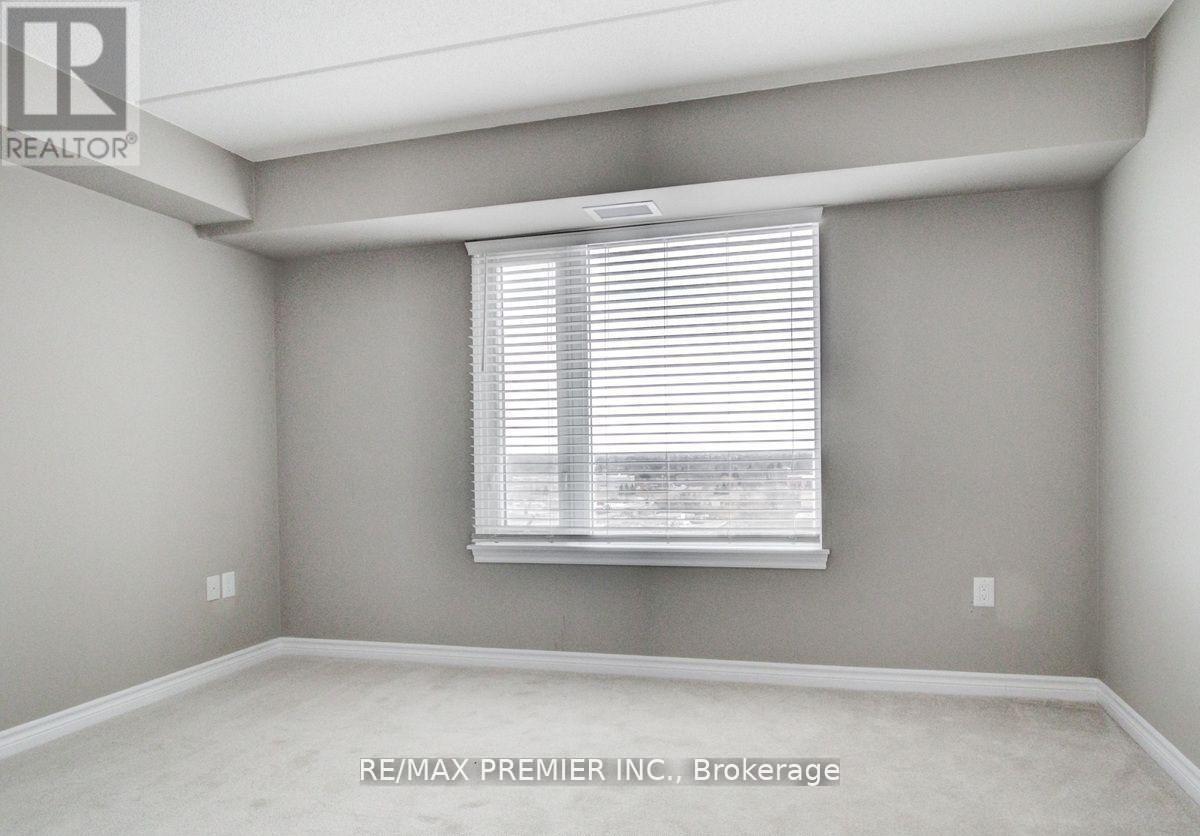 905 - 716 Main Street E Property Photo 10