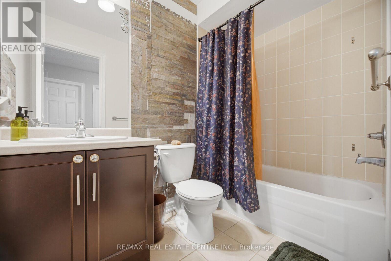 2425 Quetico Crescent Property Photo 34