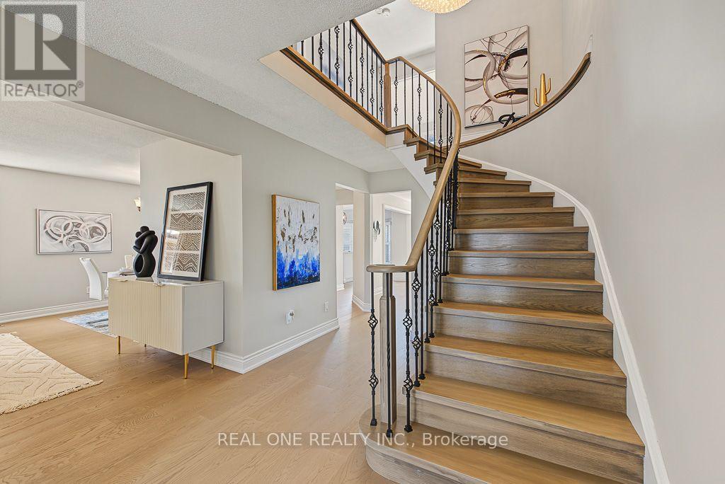 476 Bud Gregory Boulevard Property Photo 4