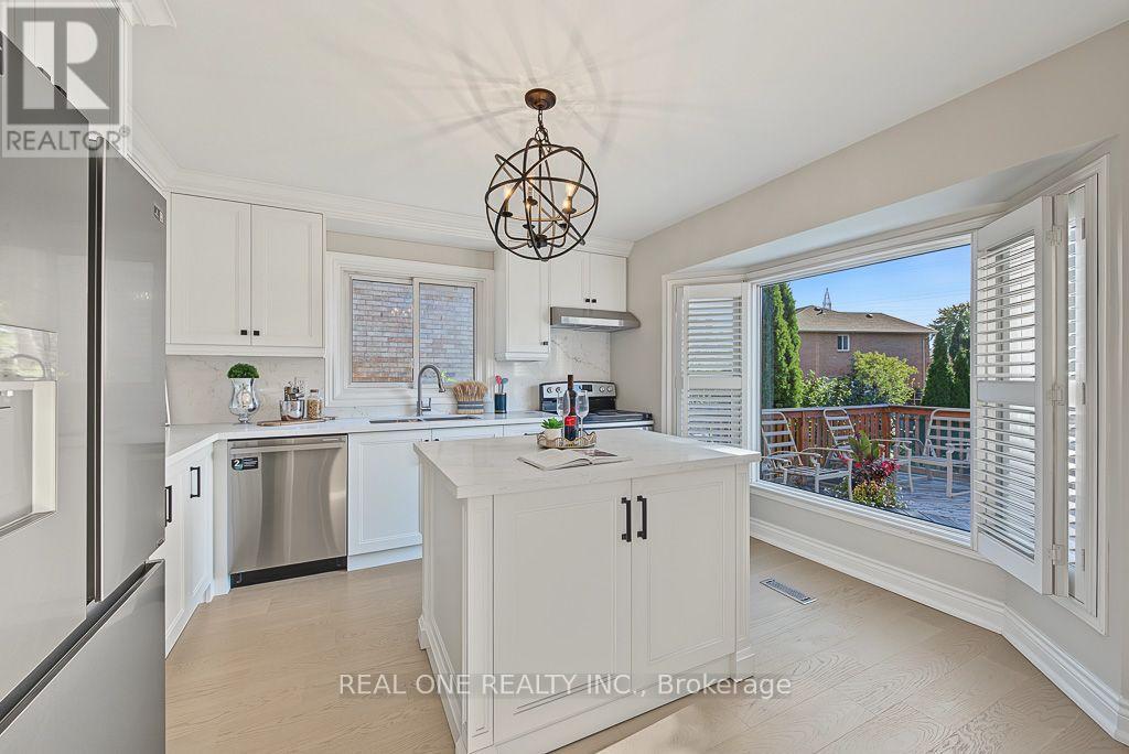476 Bud Gregory Boulevard Property Photo 12