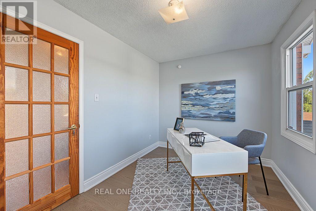 476 Bud Gregory Boulevard Property Photo 24