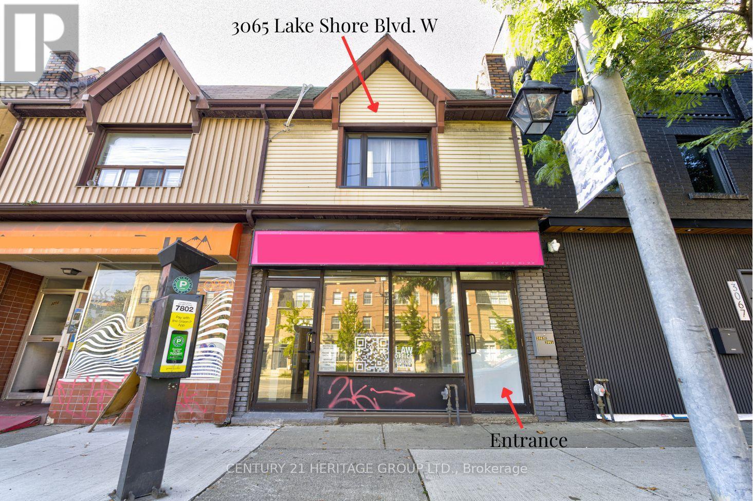 3065 LAKE SHORE BOULEVARD W