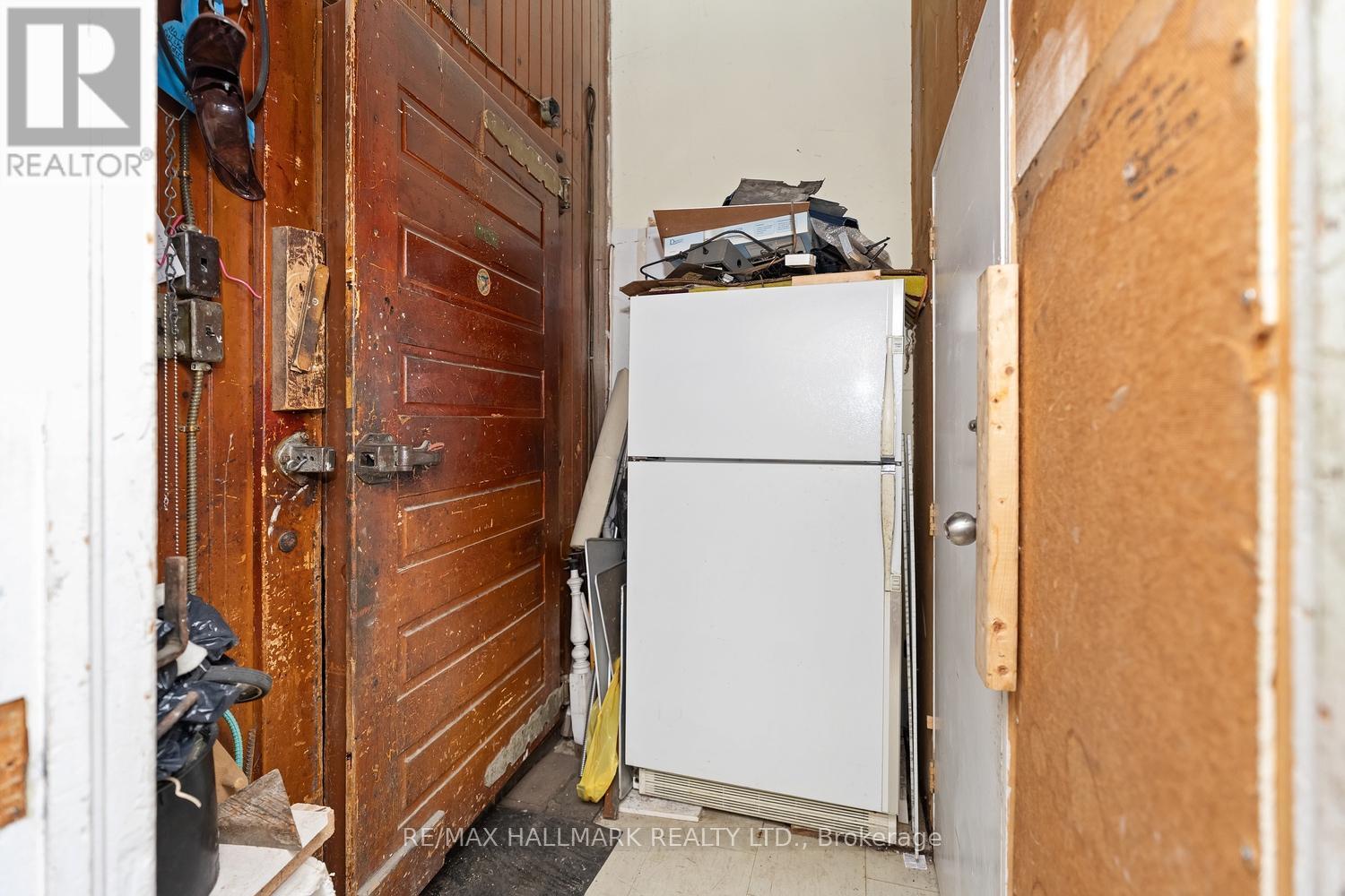 534 Annette Street Property Photo 22